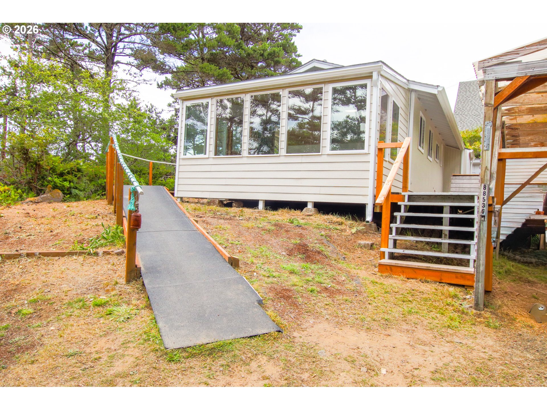 88539 5TH AVE, Florence, OR 97439
