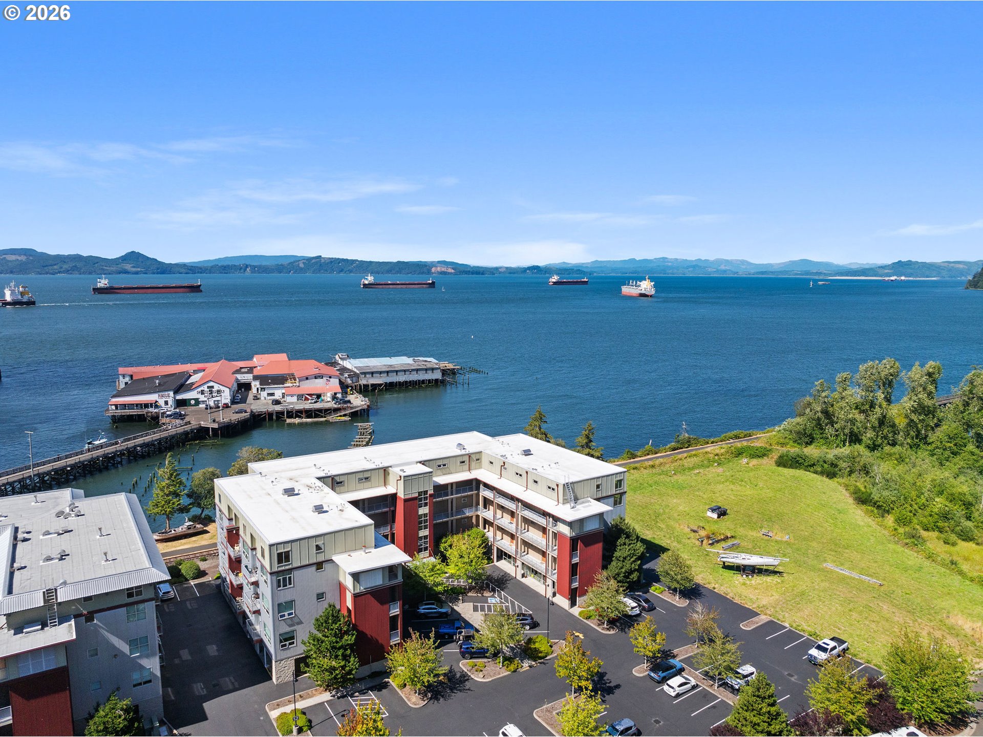 3990 ABBEY LN, Astoria, OR 97103