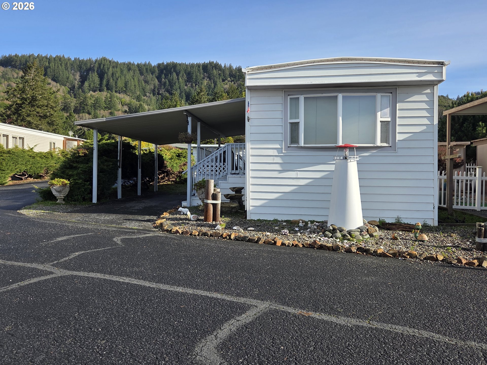 97972 HALLWAY RD, Brookings, OR 97415