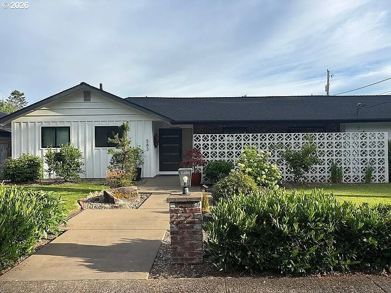 583 ALLGOOD ST, Dallas, OR 97338