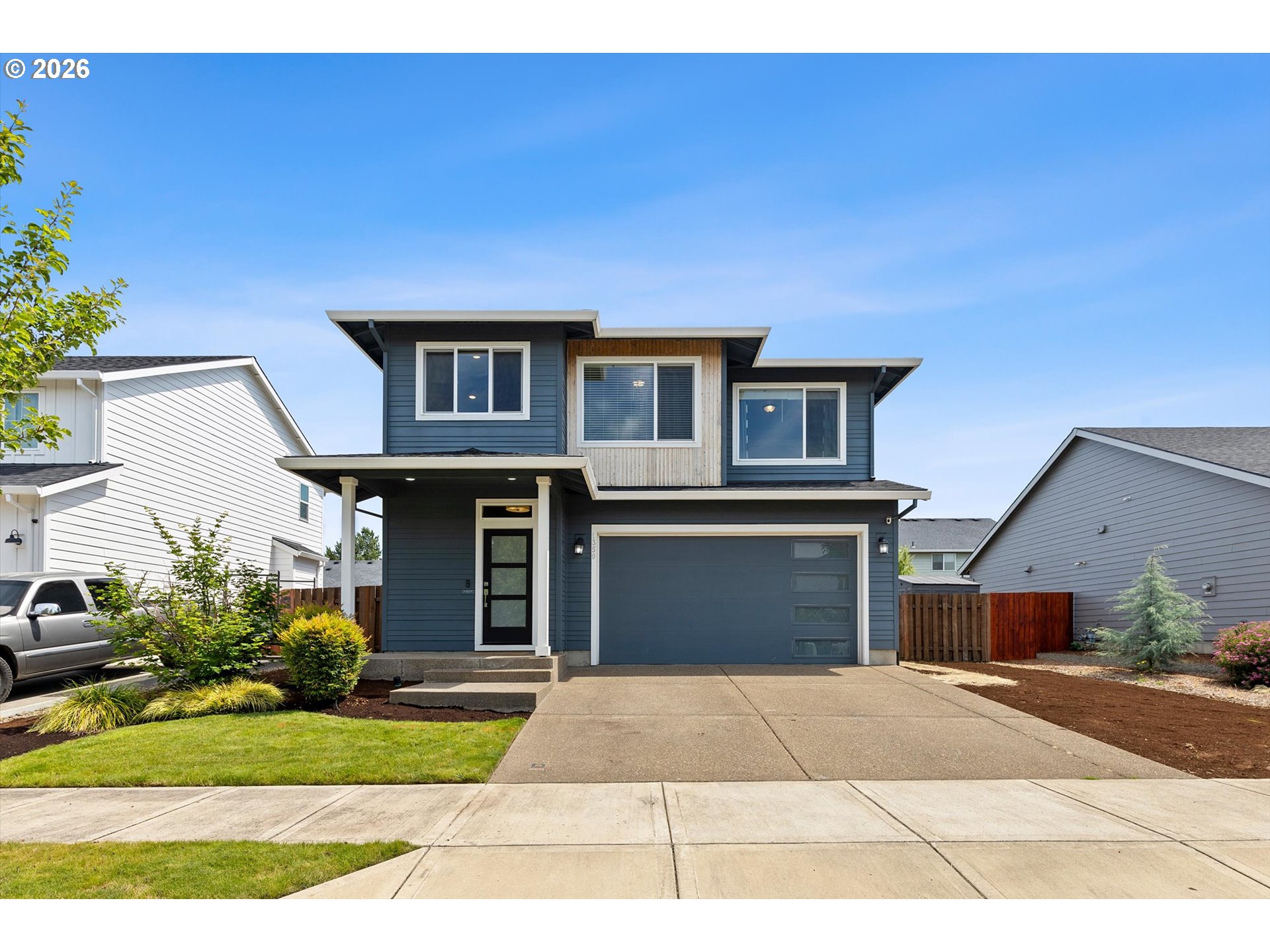 1350 DAHLIA ST, Woodburn, OR 97071