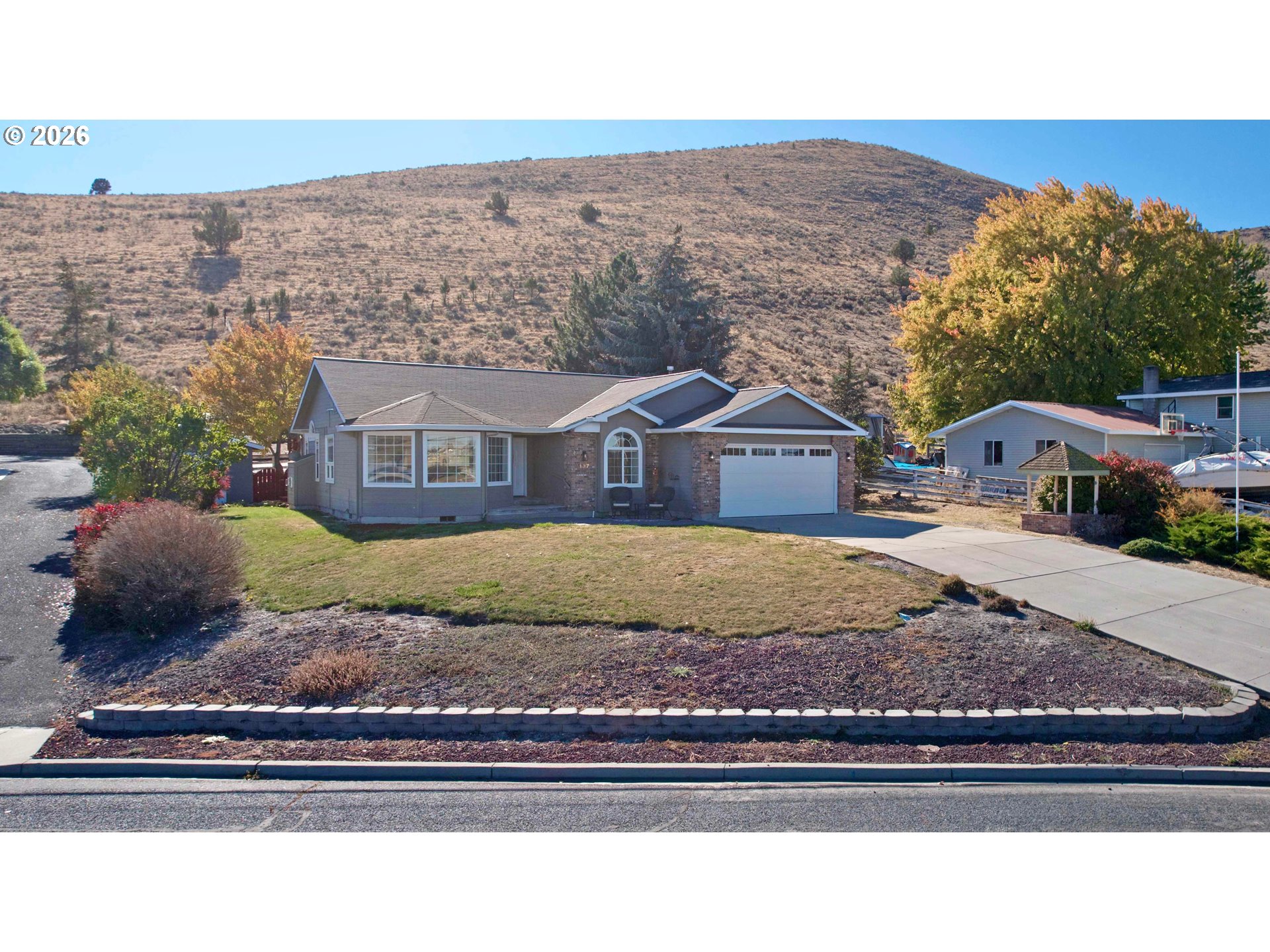 137 FOOTHILL DR, BakerCity, OR 97814