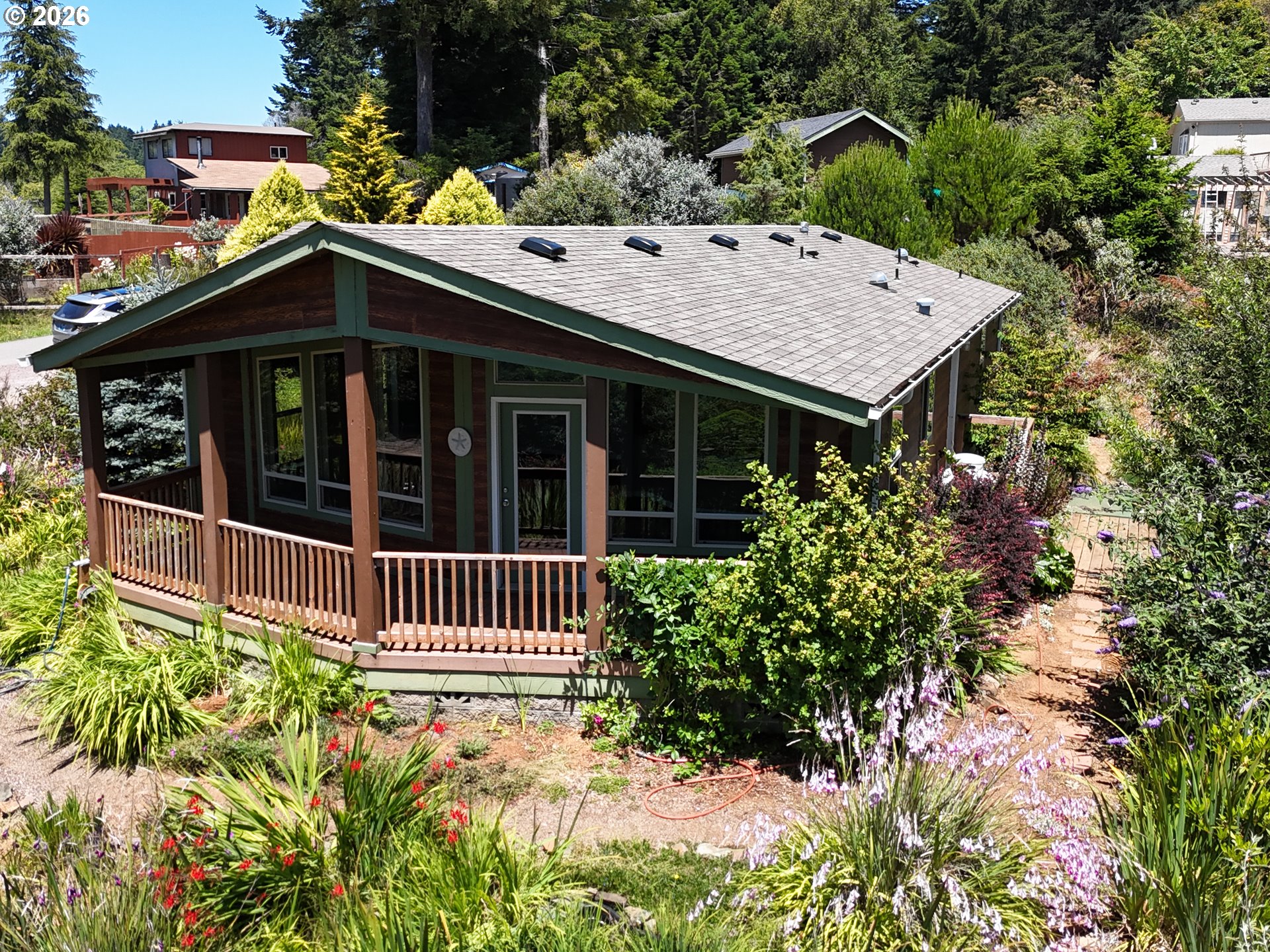 96422 ALDER RIDGE RD, Brookings, OR 97415