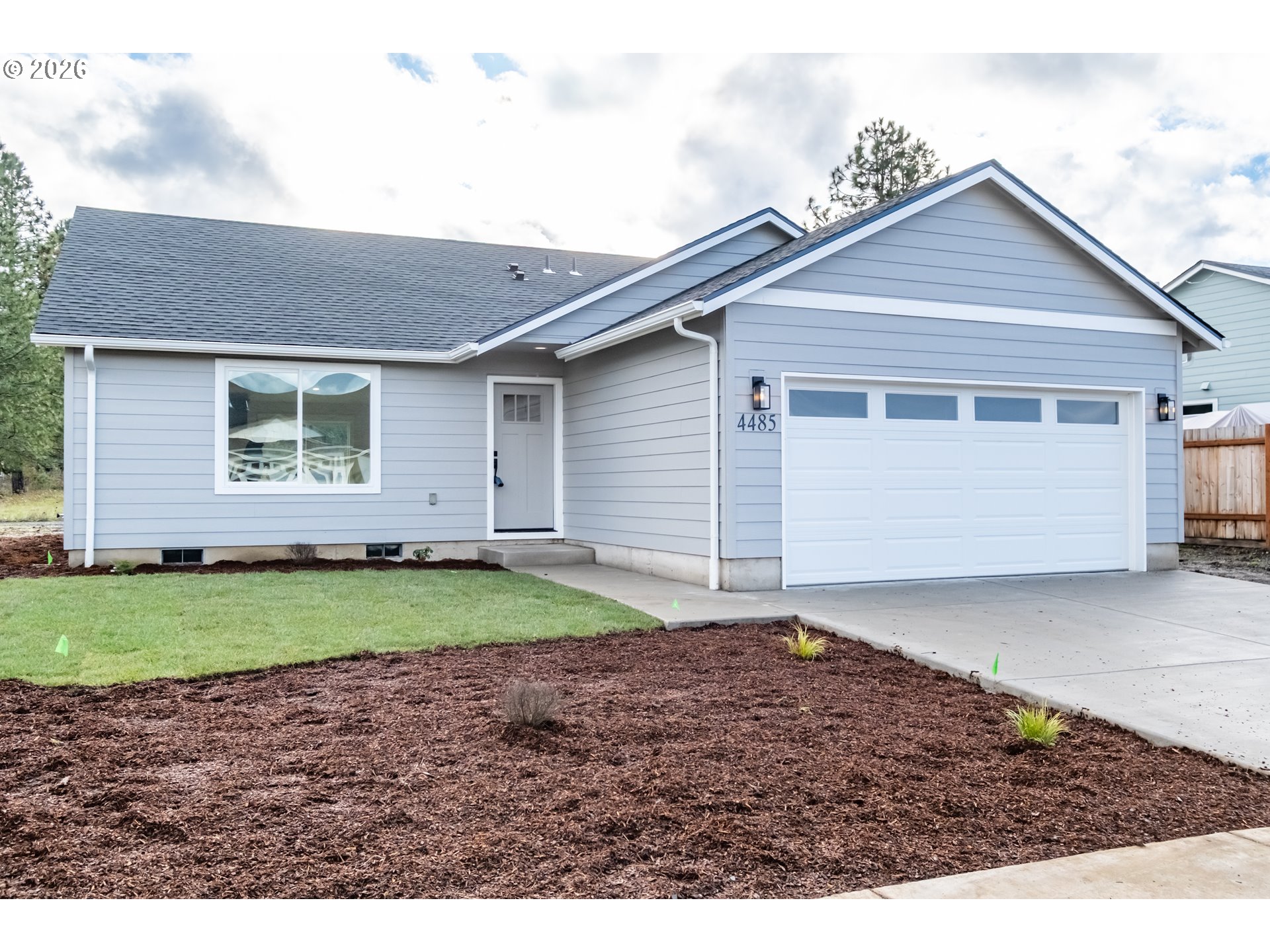 4410 KNOTTY PINE CT, SweetHome, OR 97386