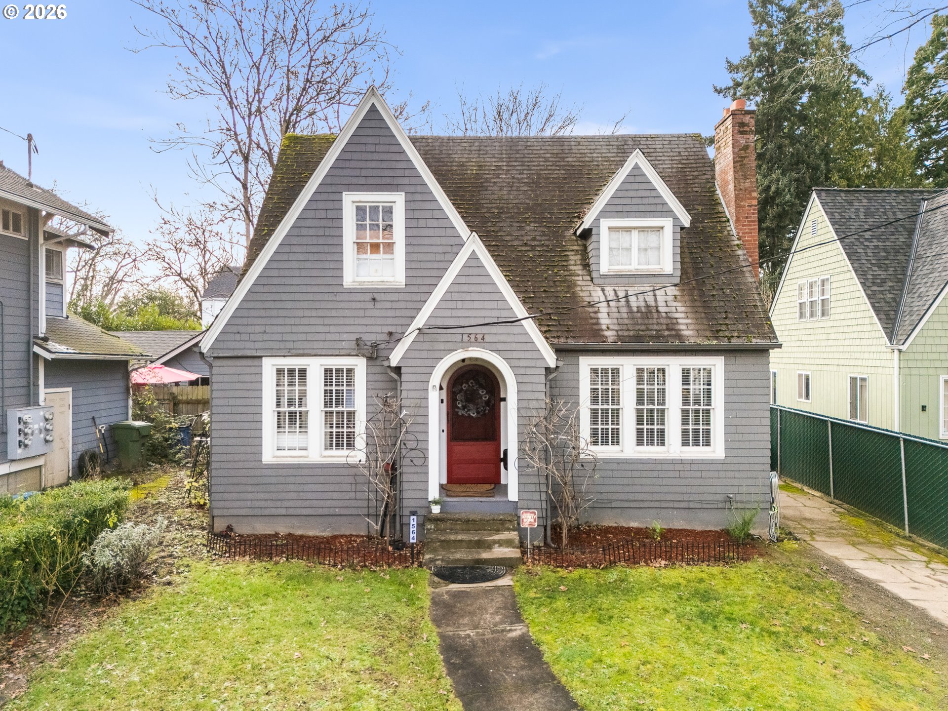 1564 CENTER ST, Salem, OR 97301