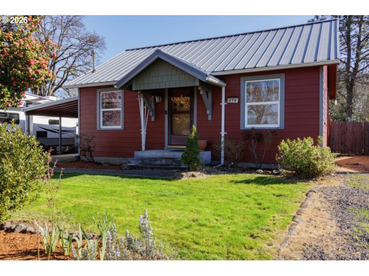 274 8TH ST, StHelens, OR 97051