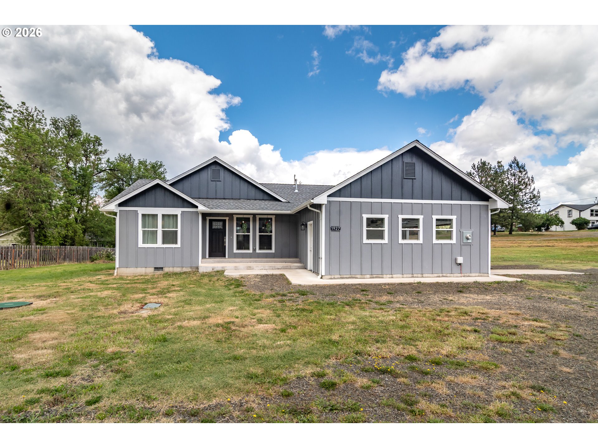 1927 DUKE RD, Sutherlin, OR 97479