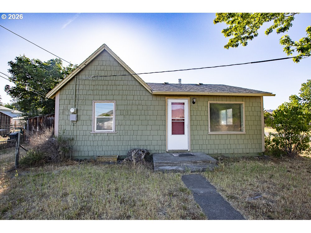 469 BELLWOOD AVE, Union, OR 97883
