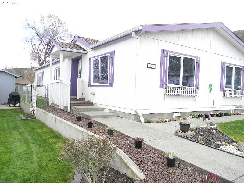 950 POMONA ST, TheDalles, OR 97058