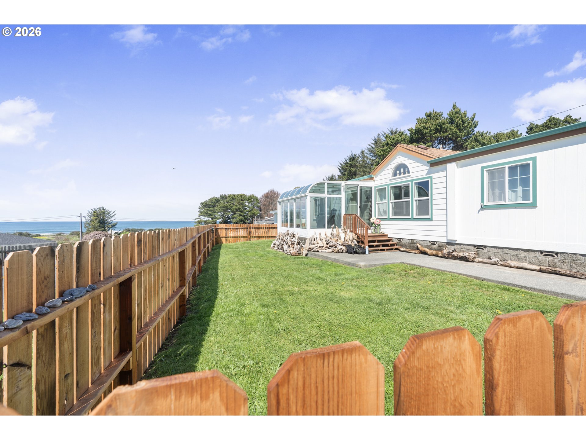 94033 DOYLE POINT RD, GoldBeach, OR 97444