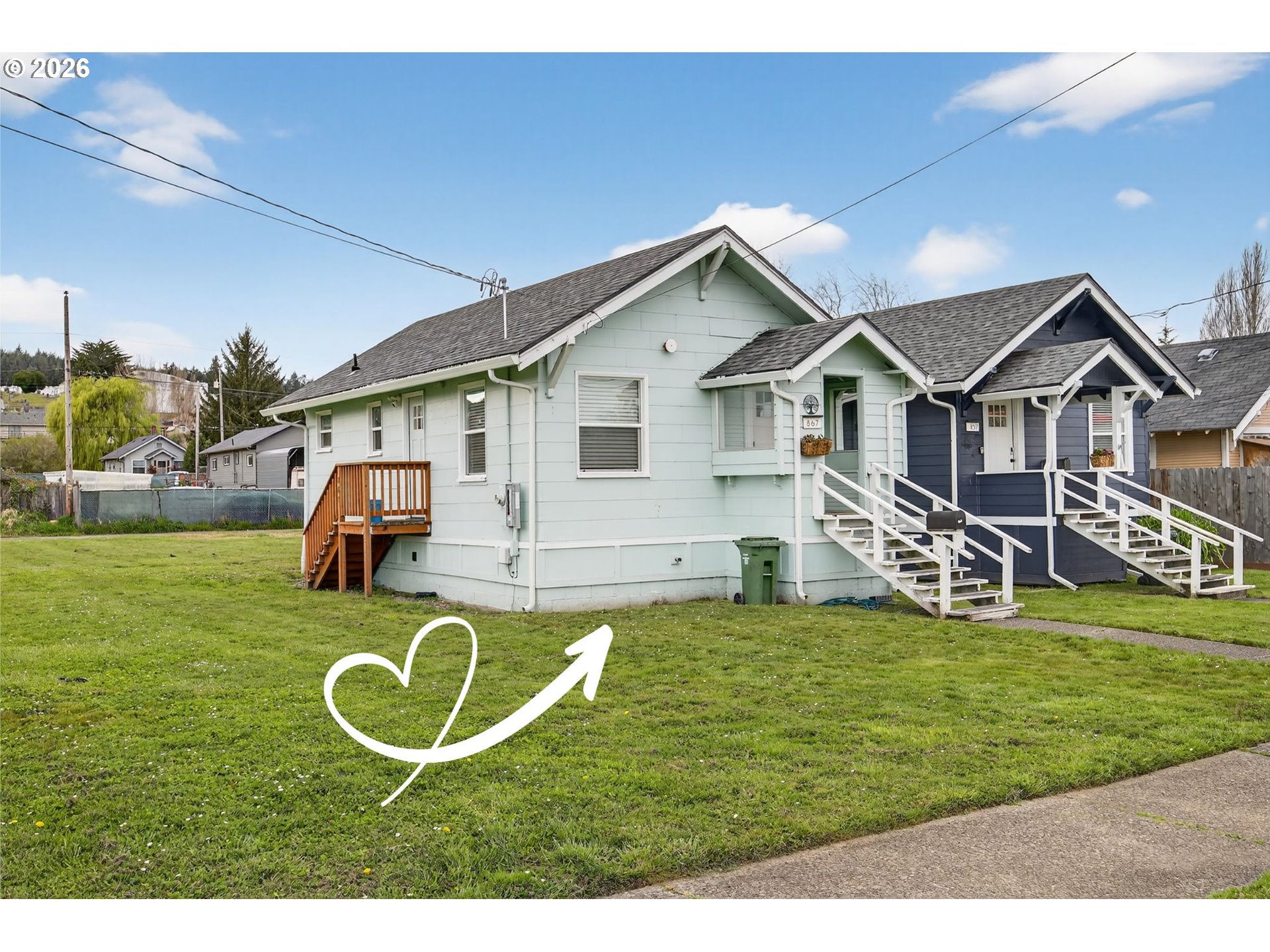 867 2ND ST, CoosBay, OR 97420