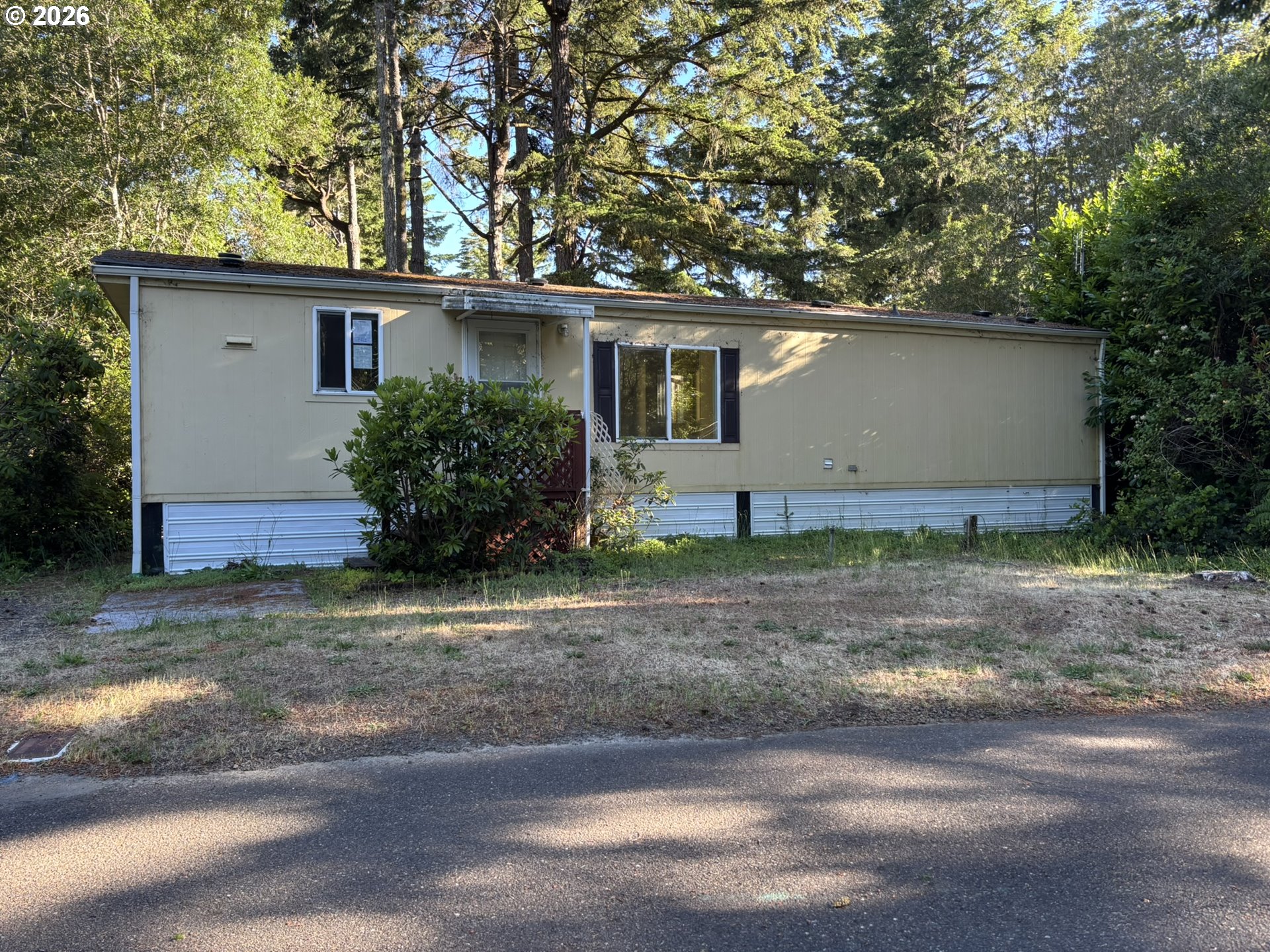 64 OUTER DR, Florence, OR 97439
