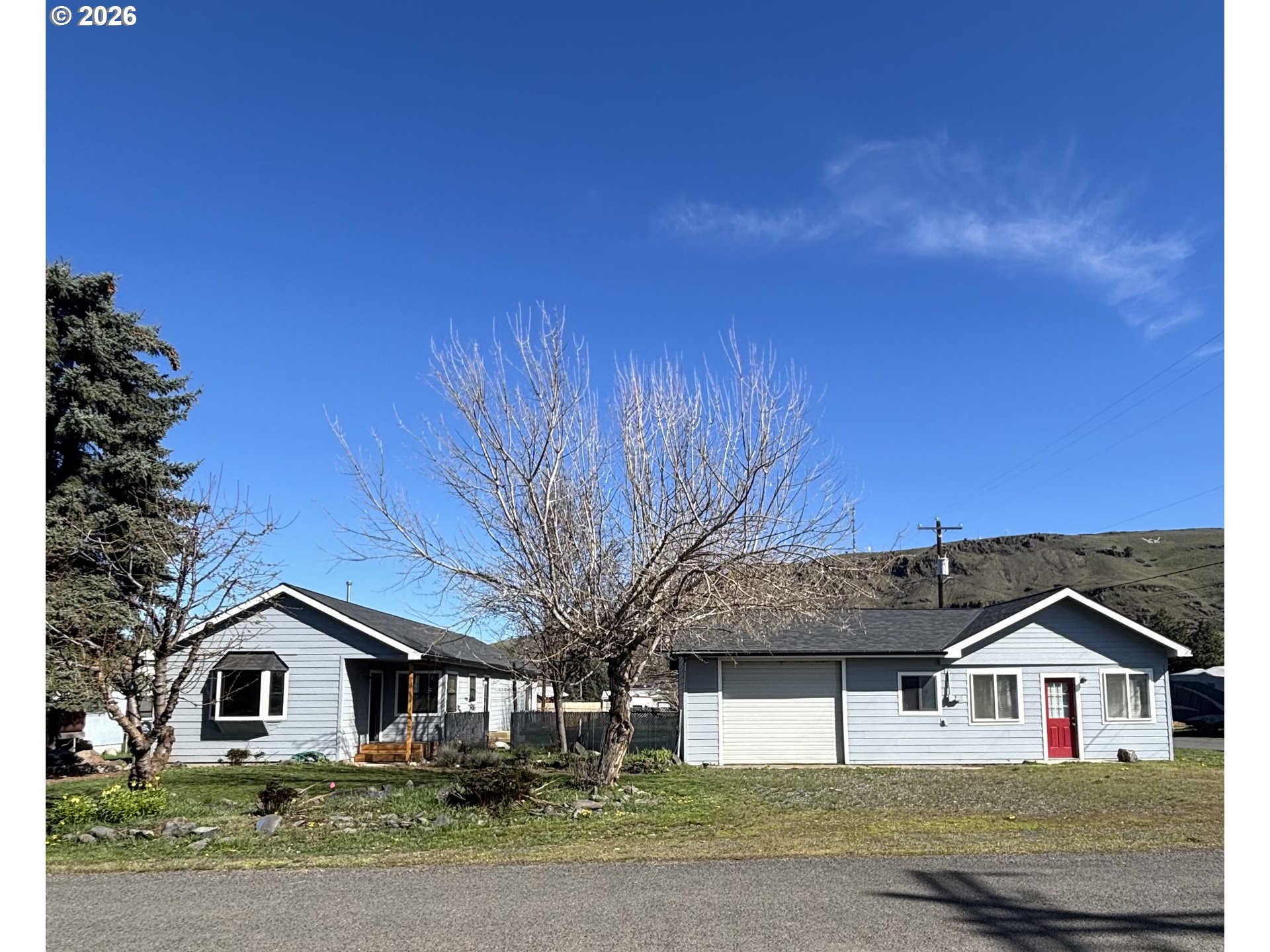 107 2ND ST, Wallowa, OR 97885