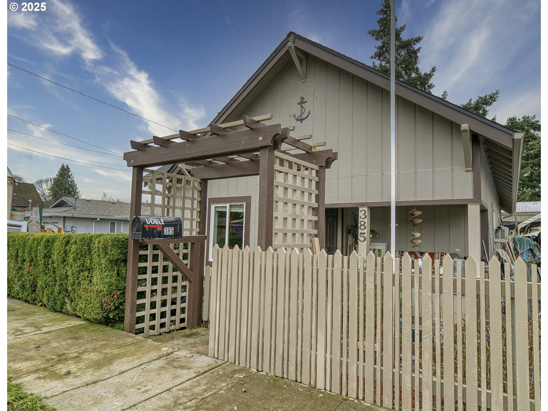 385 6TH ST, StHelens, OR 97051