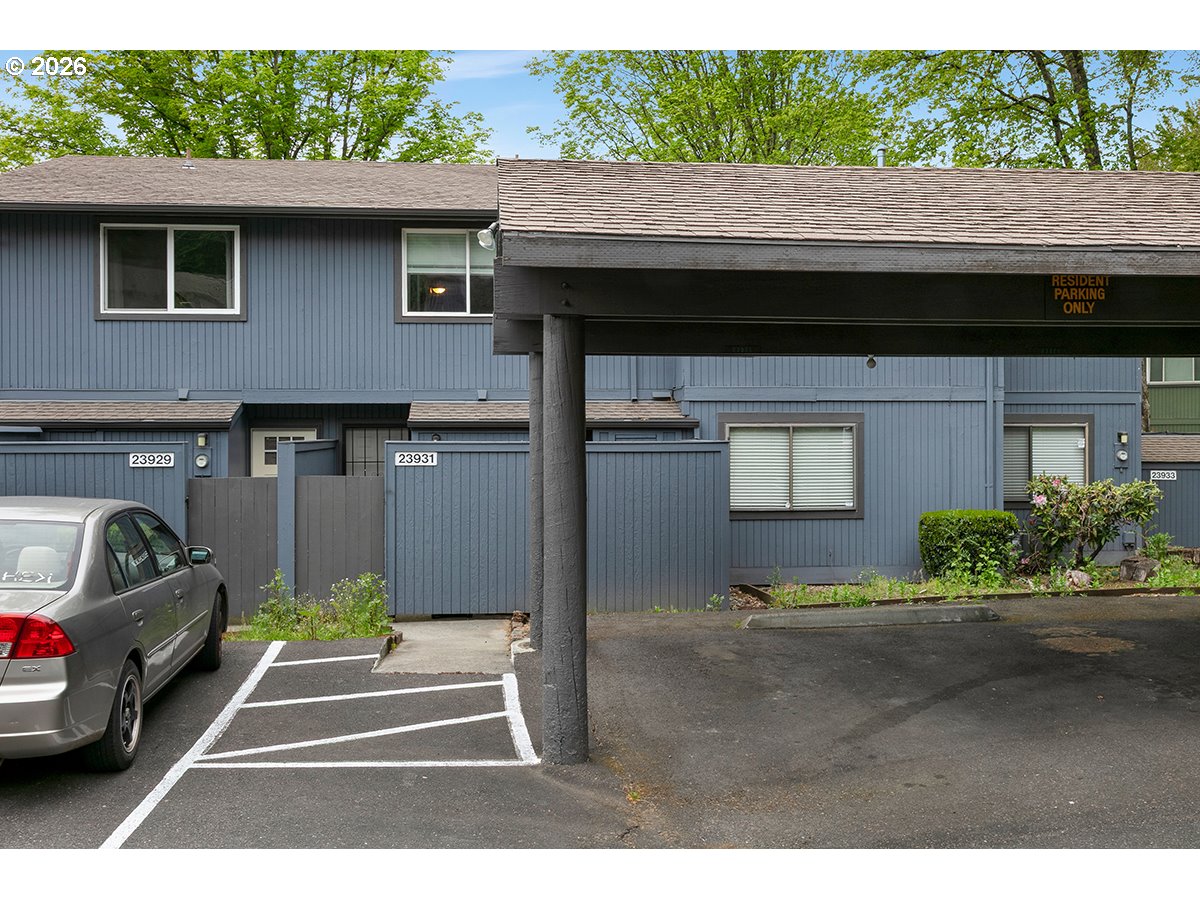 23931 TREEHILL DR, WoodVillage, OR 97060