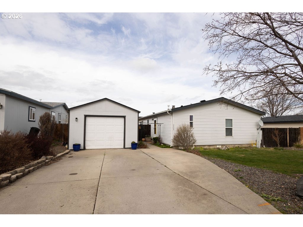 2225 TERRA LEA CT, LaGrande, OR 97850