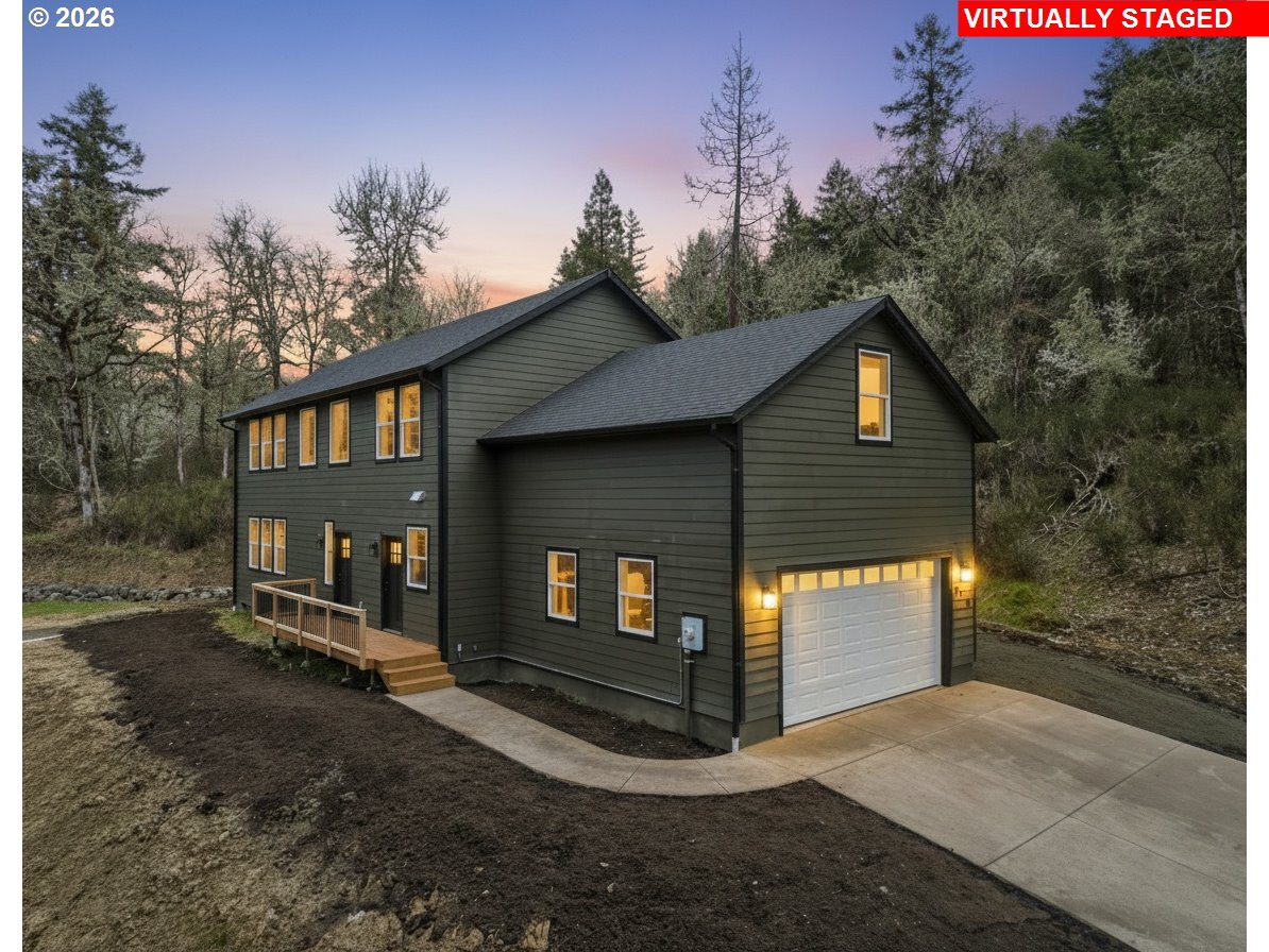610 TERRACE DR, Glide, OR 97443