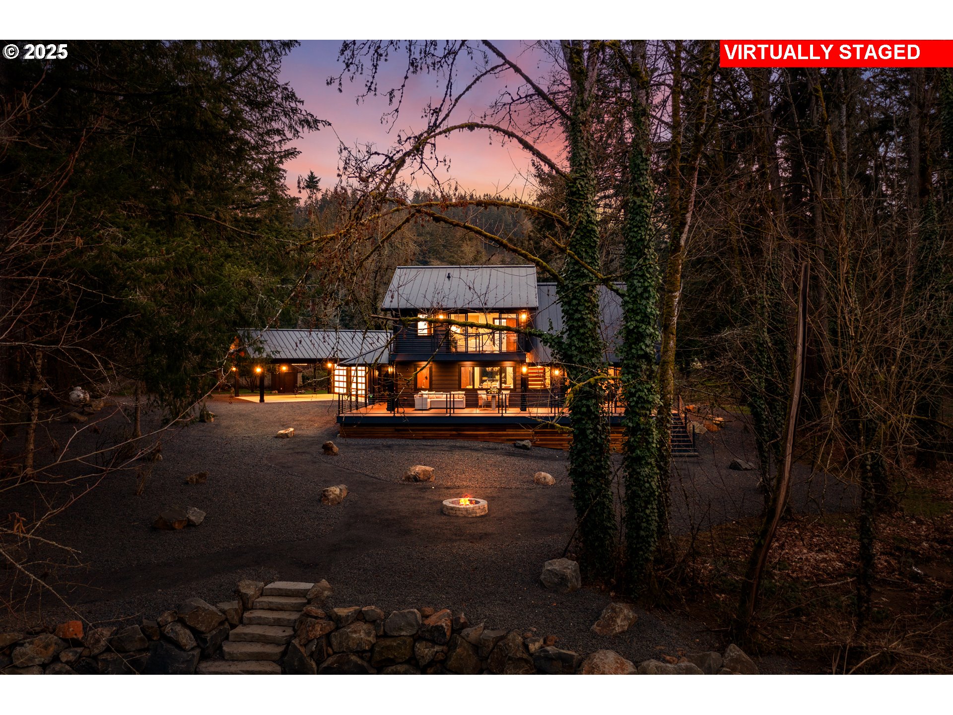 6057 PEACEFUL LN, Silverton, OR 97381