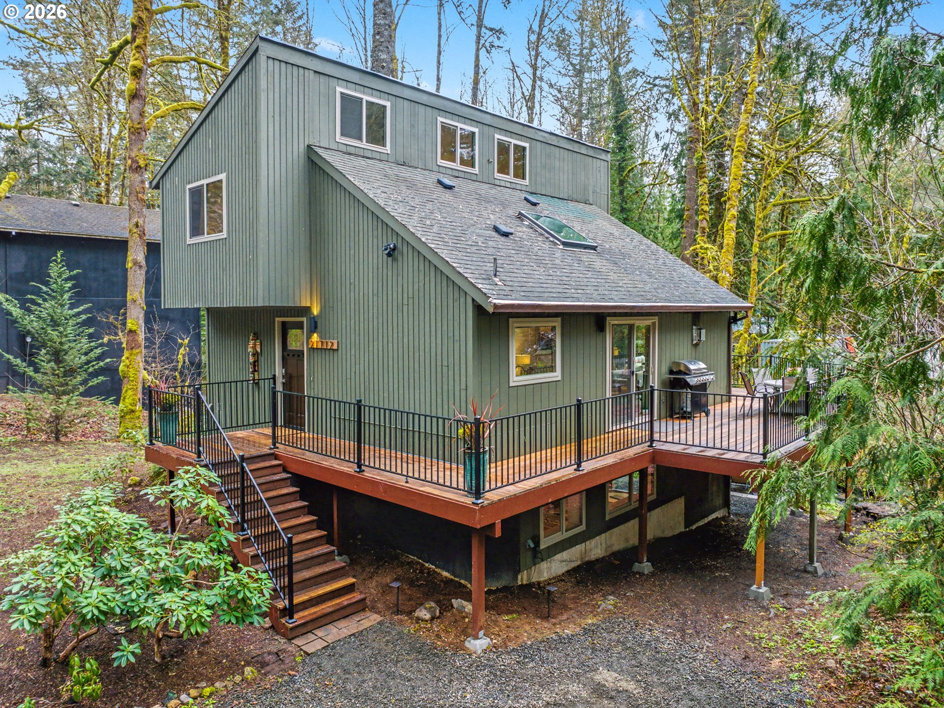 21112 MOUNTAIN CREEK CIR, Rhododendron, OR 97049