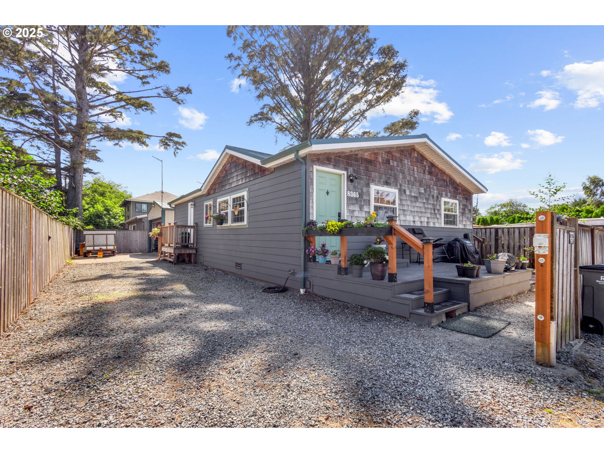 8365 STARK ST, RockawayBeach, OR 97136