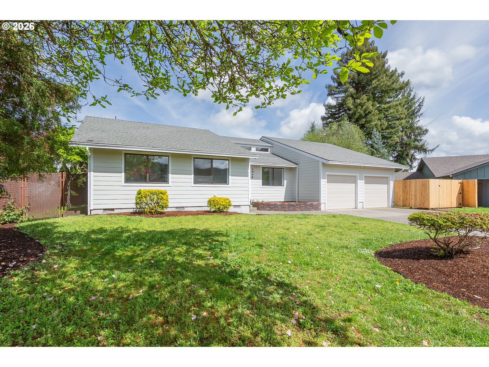 1676 YOUNGWOOD CT, Roseburg, OR 97471