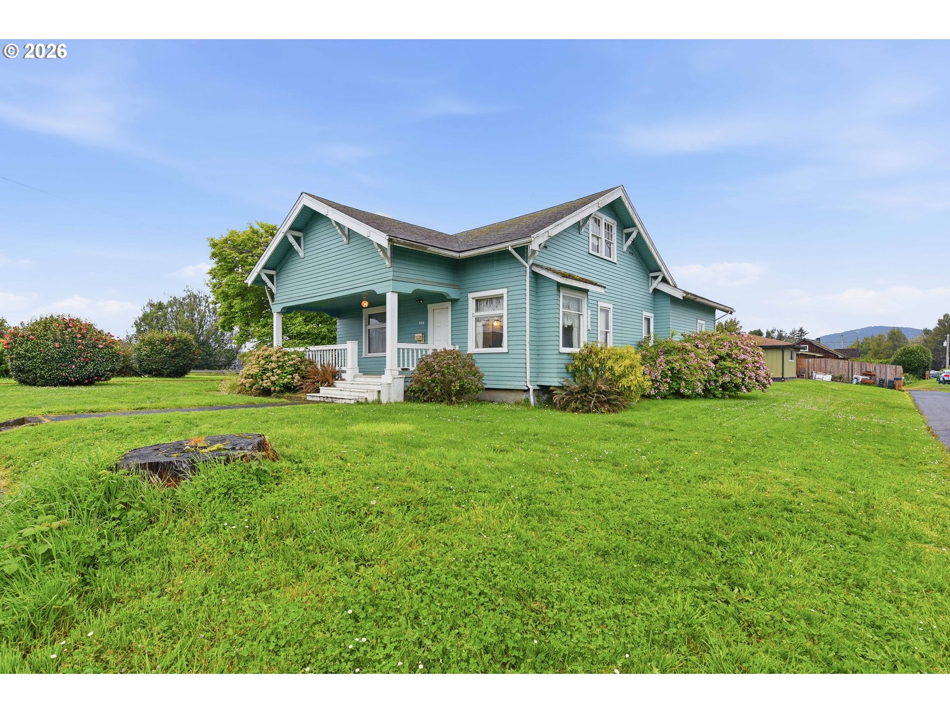 906 C ST, MyrtlePoint, OR 97458