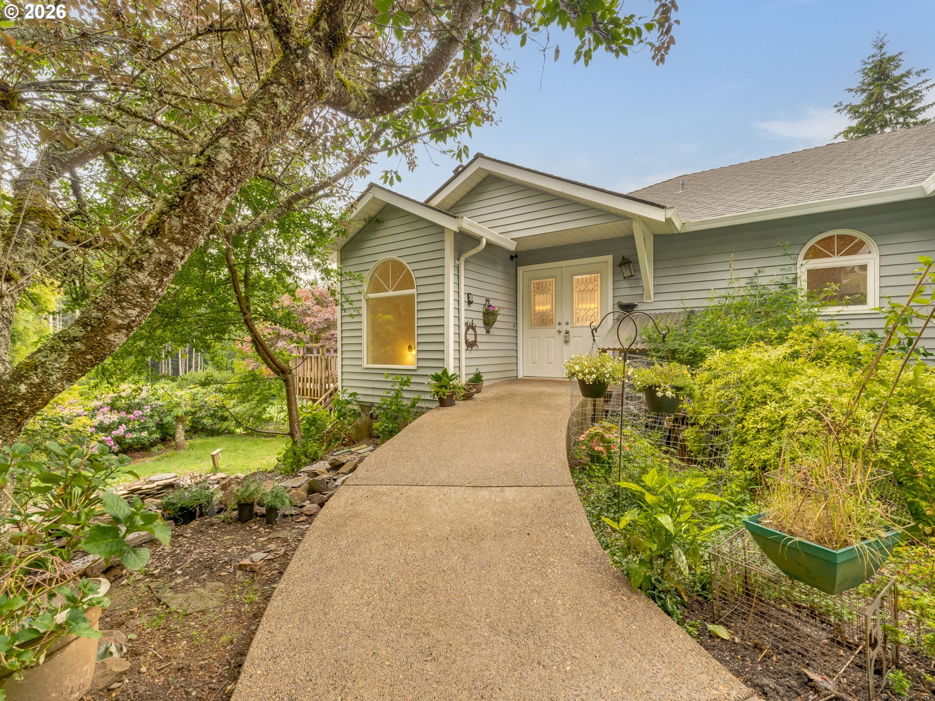 26423 BEAVERCREEK RD, Beavercreek, OR 97004