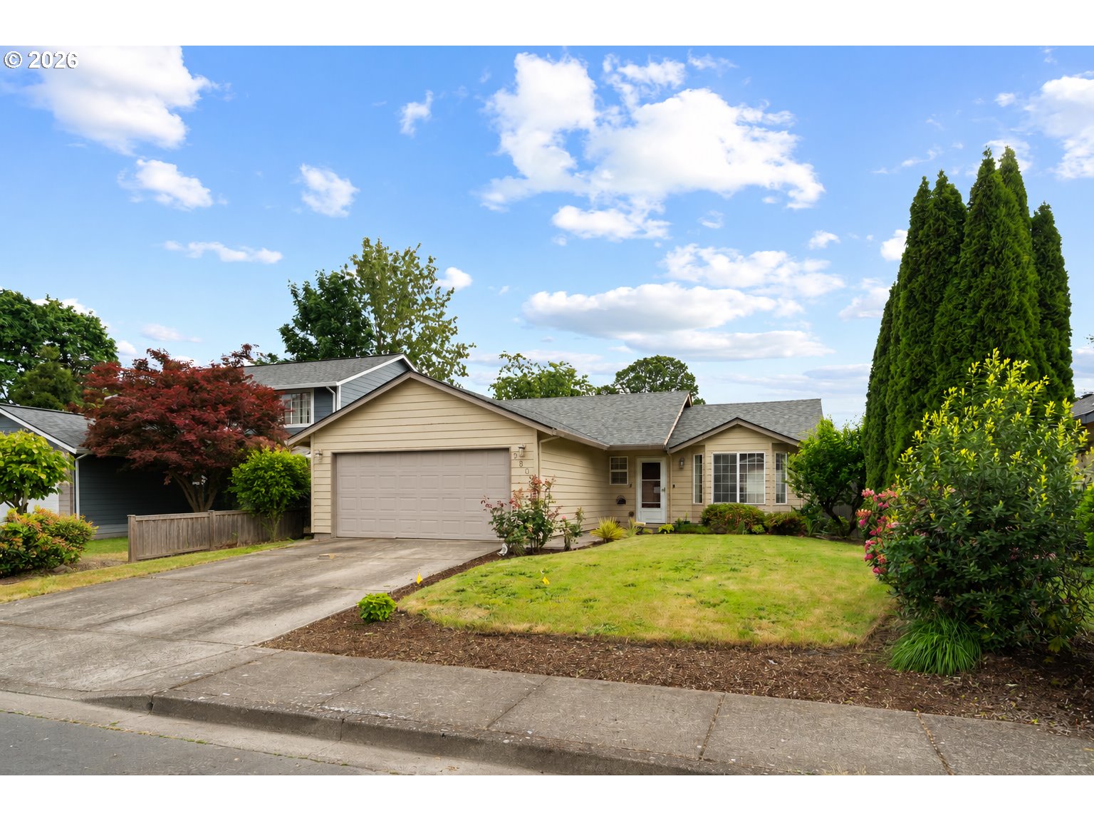 980 OAK ST, Dundee, OR 97115