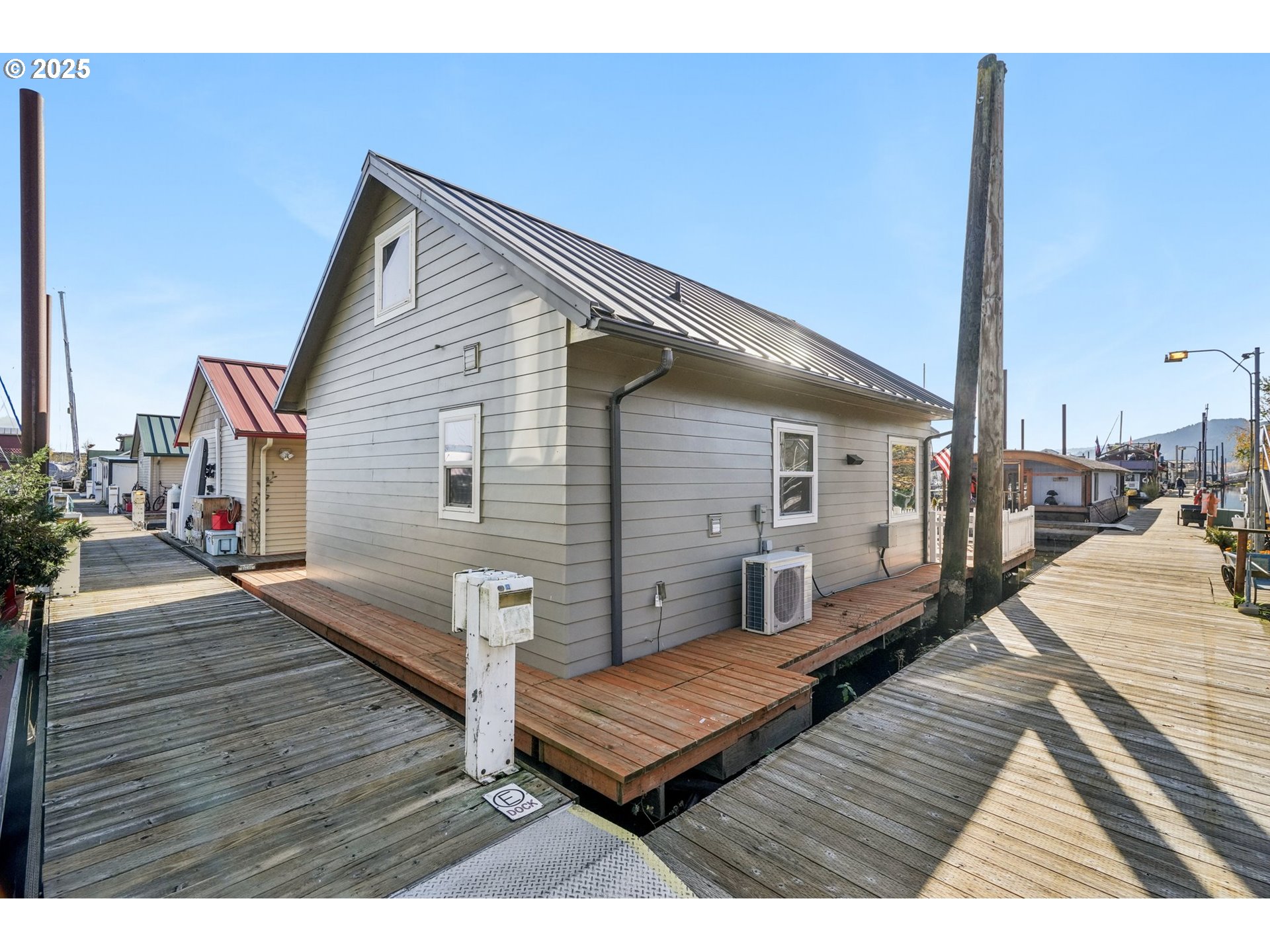 34326 Johnson Landing RD, Scappoose, OR 97056