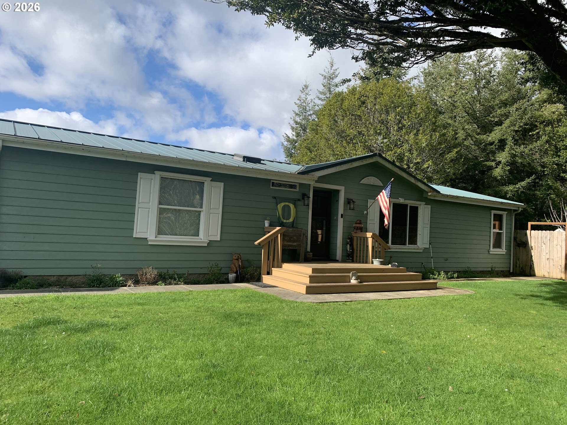 94211 MCNEELY LN, Coquille, OR 97423