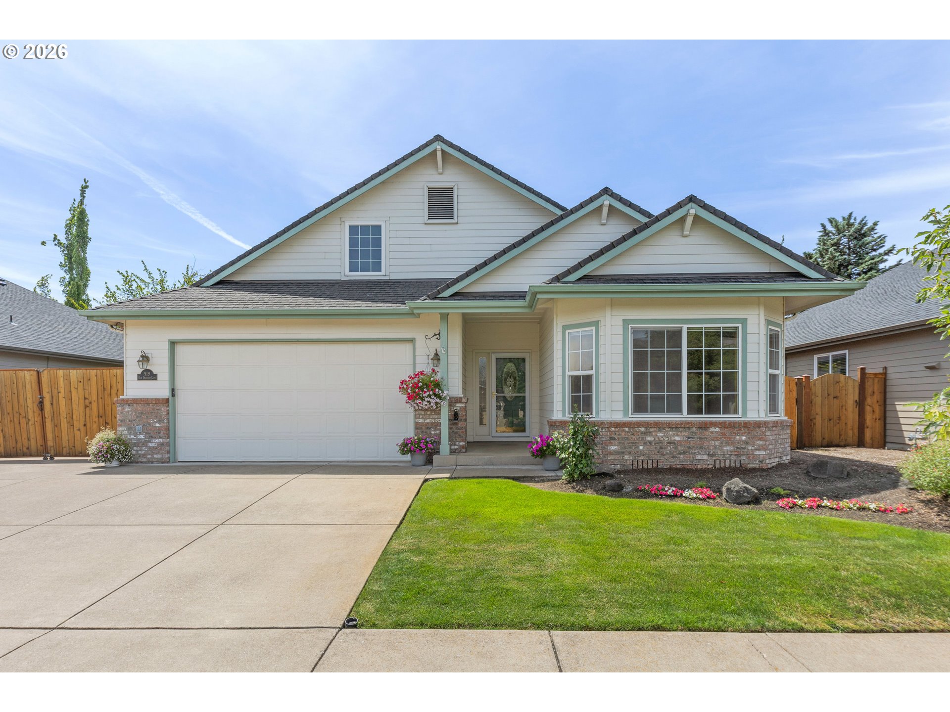 919 OLD ORCHARD LN, Springfield, OR 97477