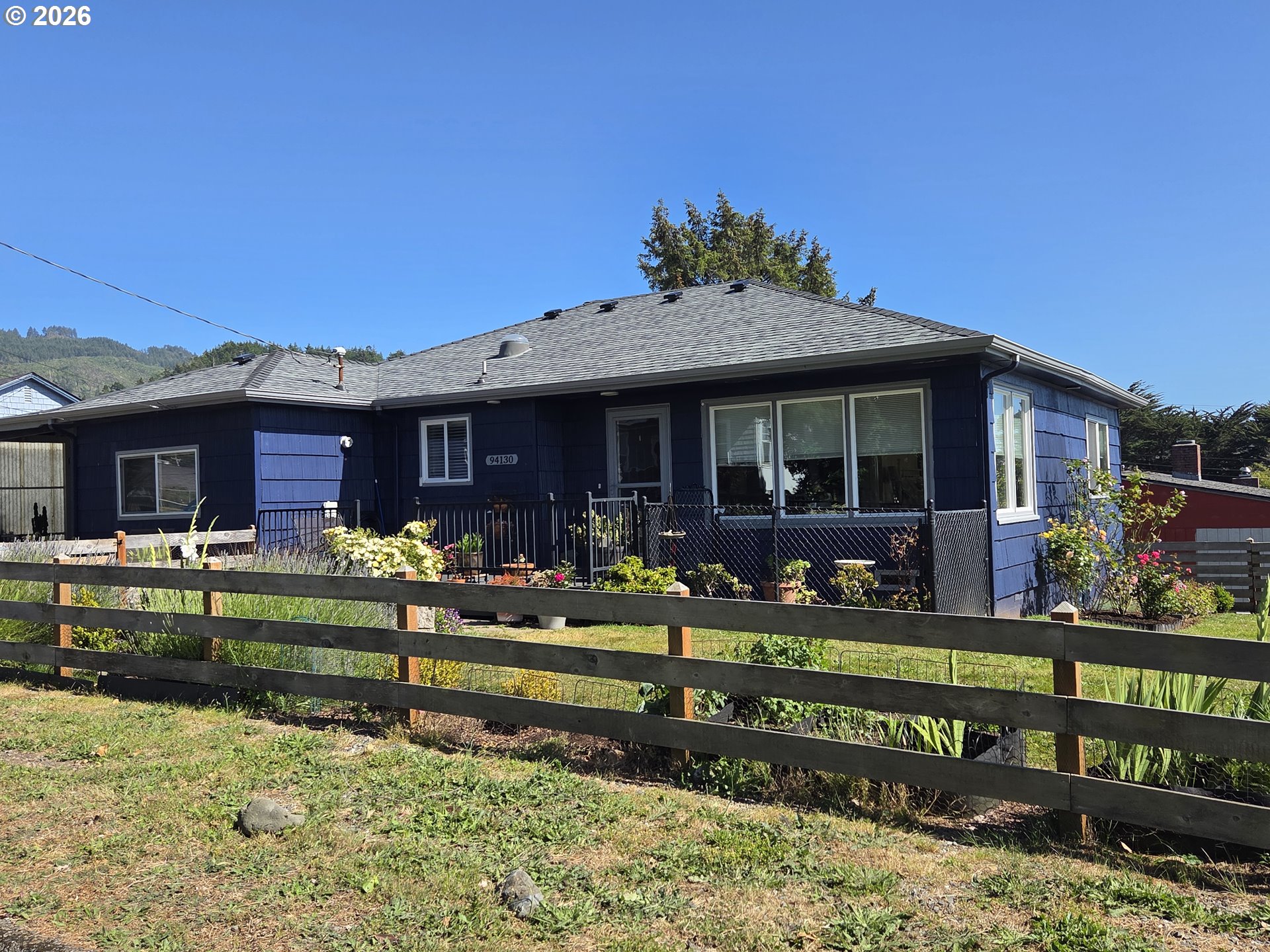 94130 4TH ST, GoldBeach, OR 97444