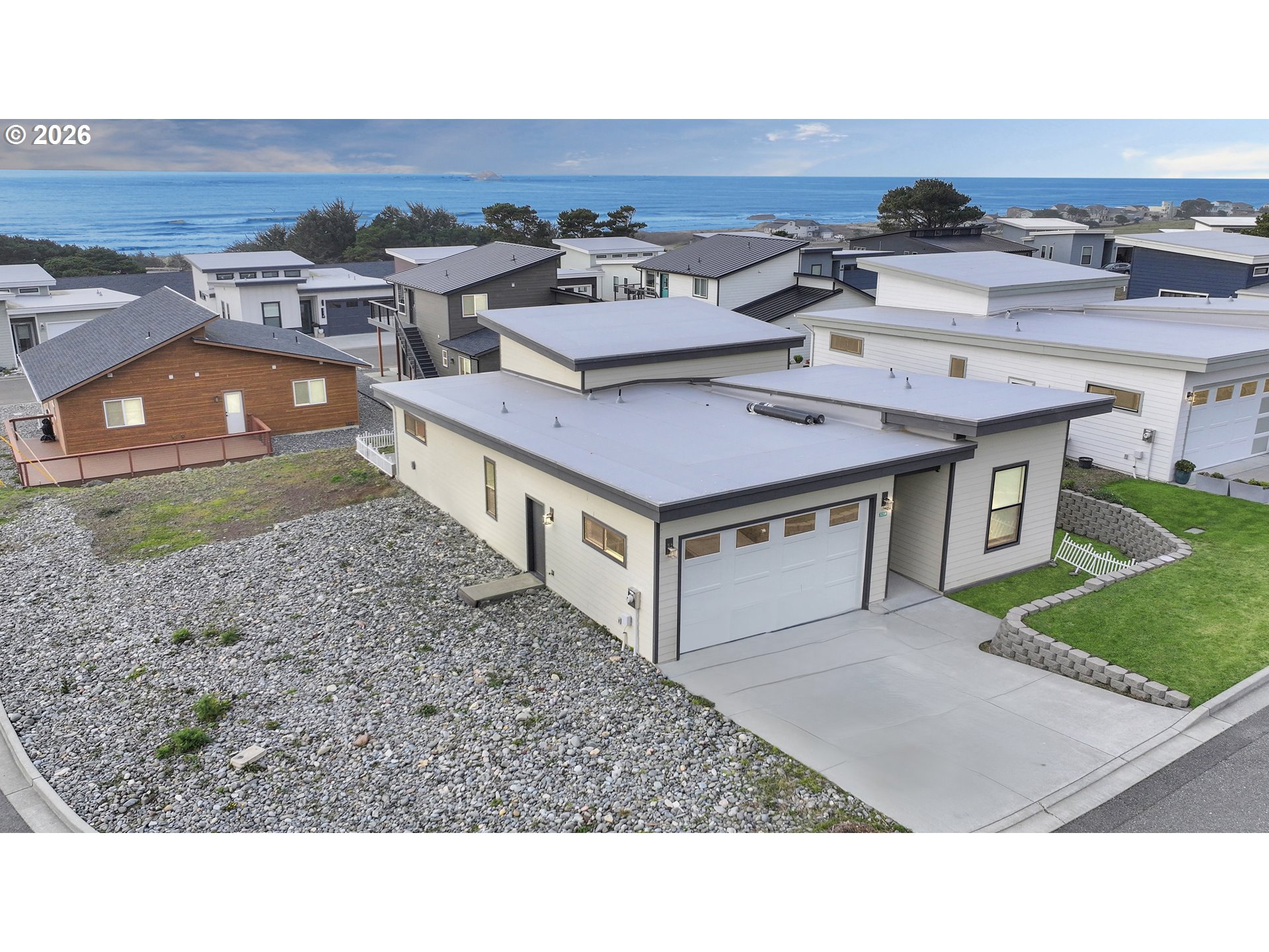 30396 DRIFTWOOD DR, GoldBeach, OR 97444
