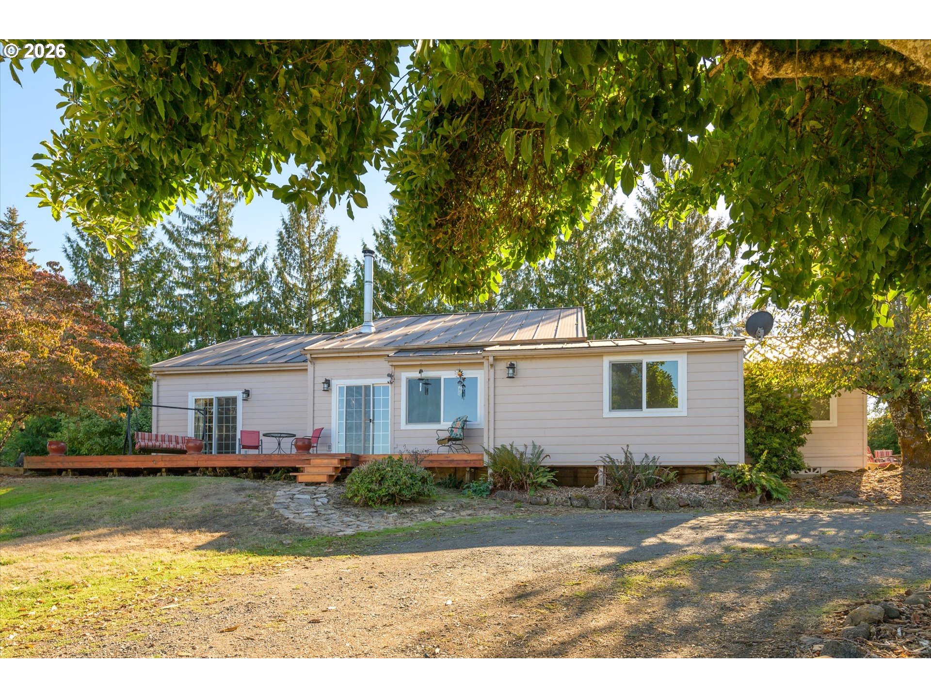 36189 HIGHWAY 58, PleasantHill, OR 97455