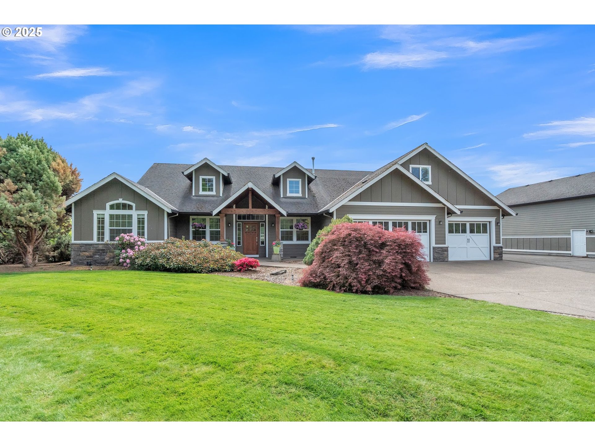 26250 MILK CREEK CIR, Mulino, OR 97042