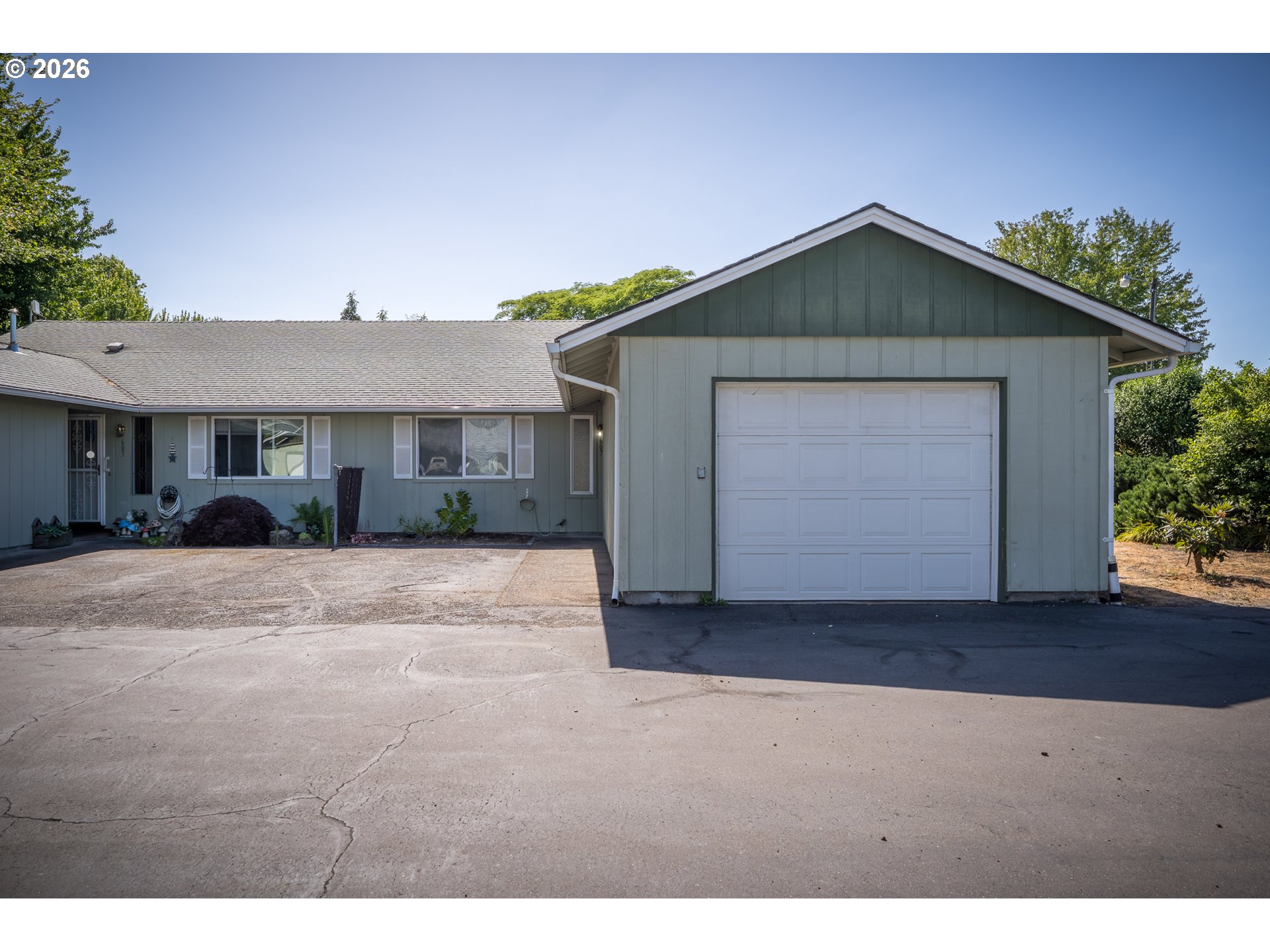 607 32nd AVE, Albany, OR 97322