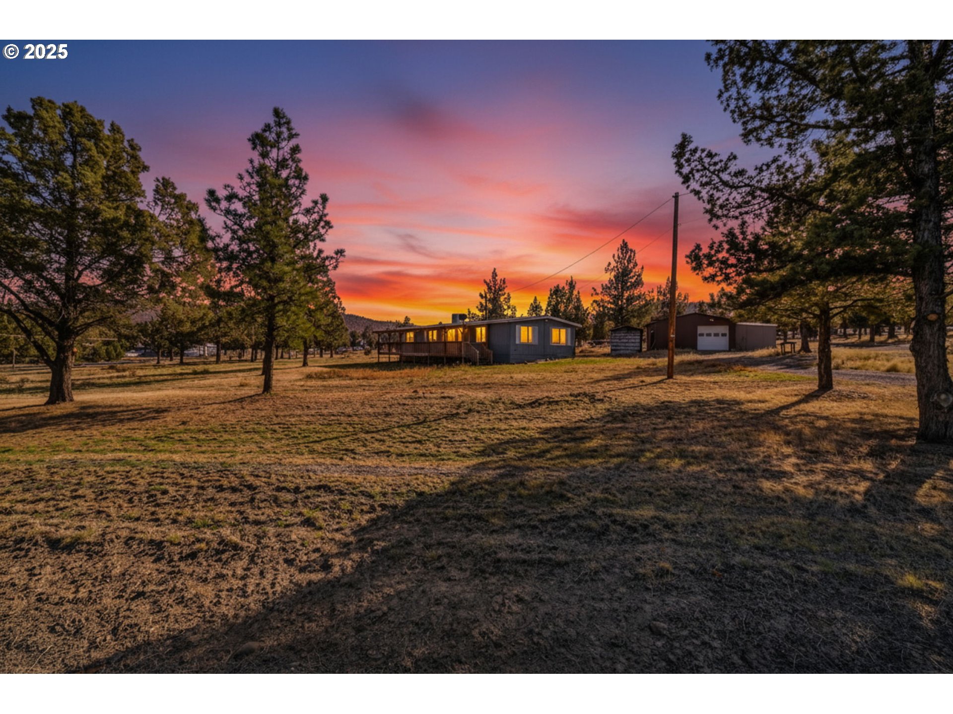 1384 AKINS DR, Prineville, OR 97754