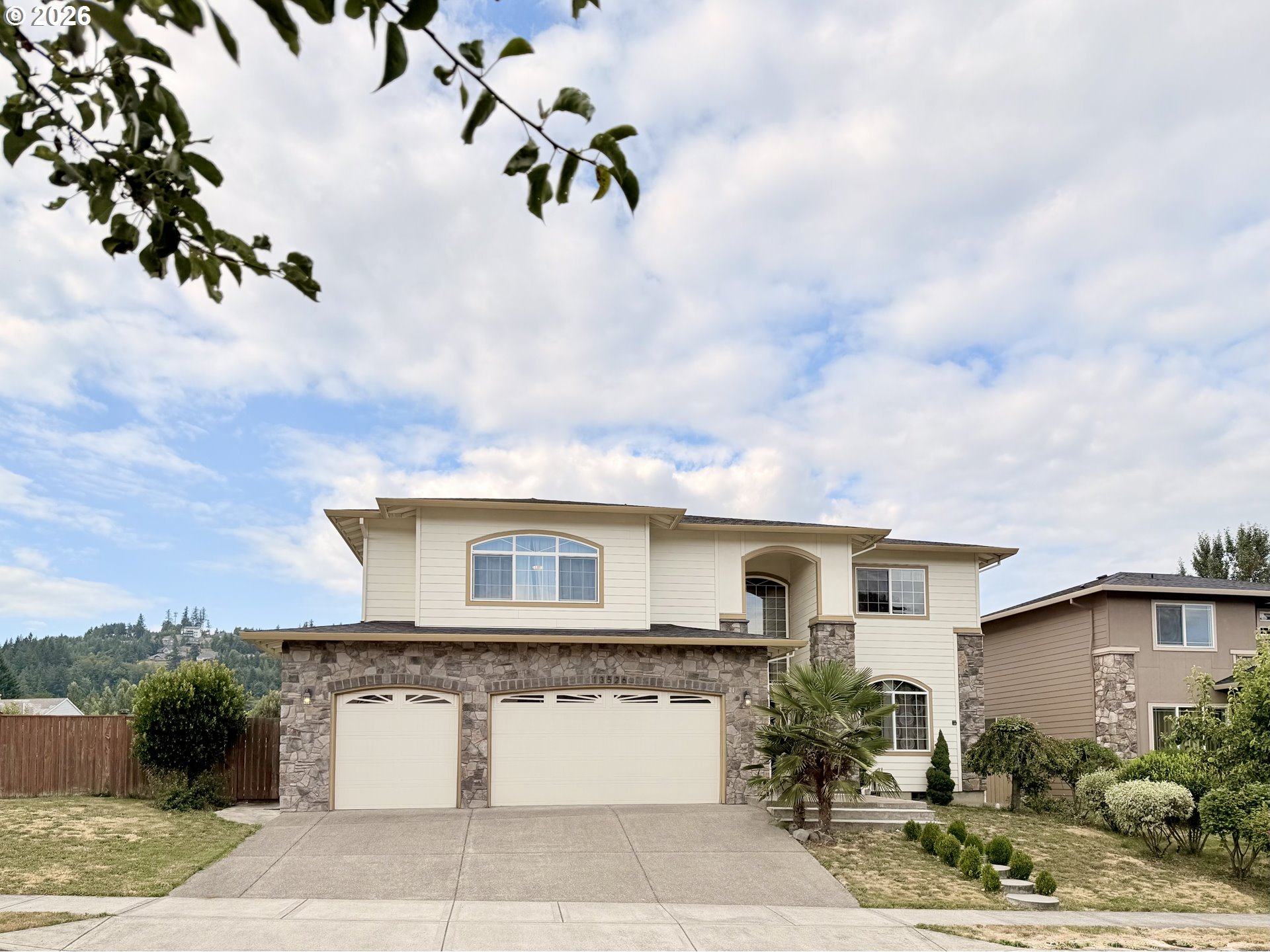 13526 ELLEN DR, Clackamas, OR 97015