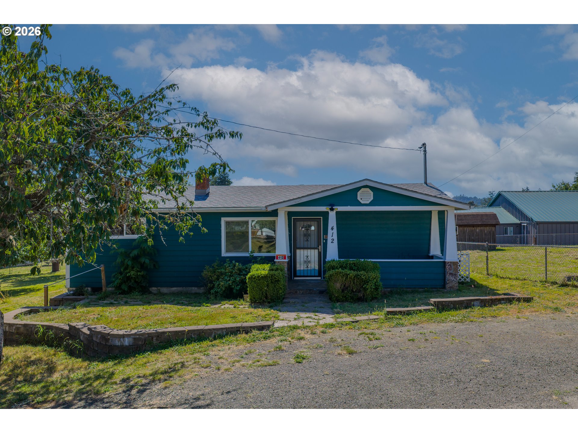 412 23RD ST, MyrtlePoint, OR 97458