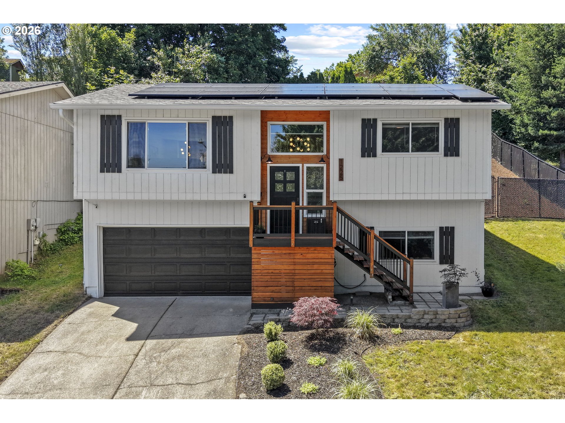 1225 CHAPMAN AVE, Troutdale, OR 97060