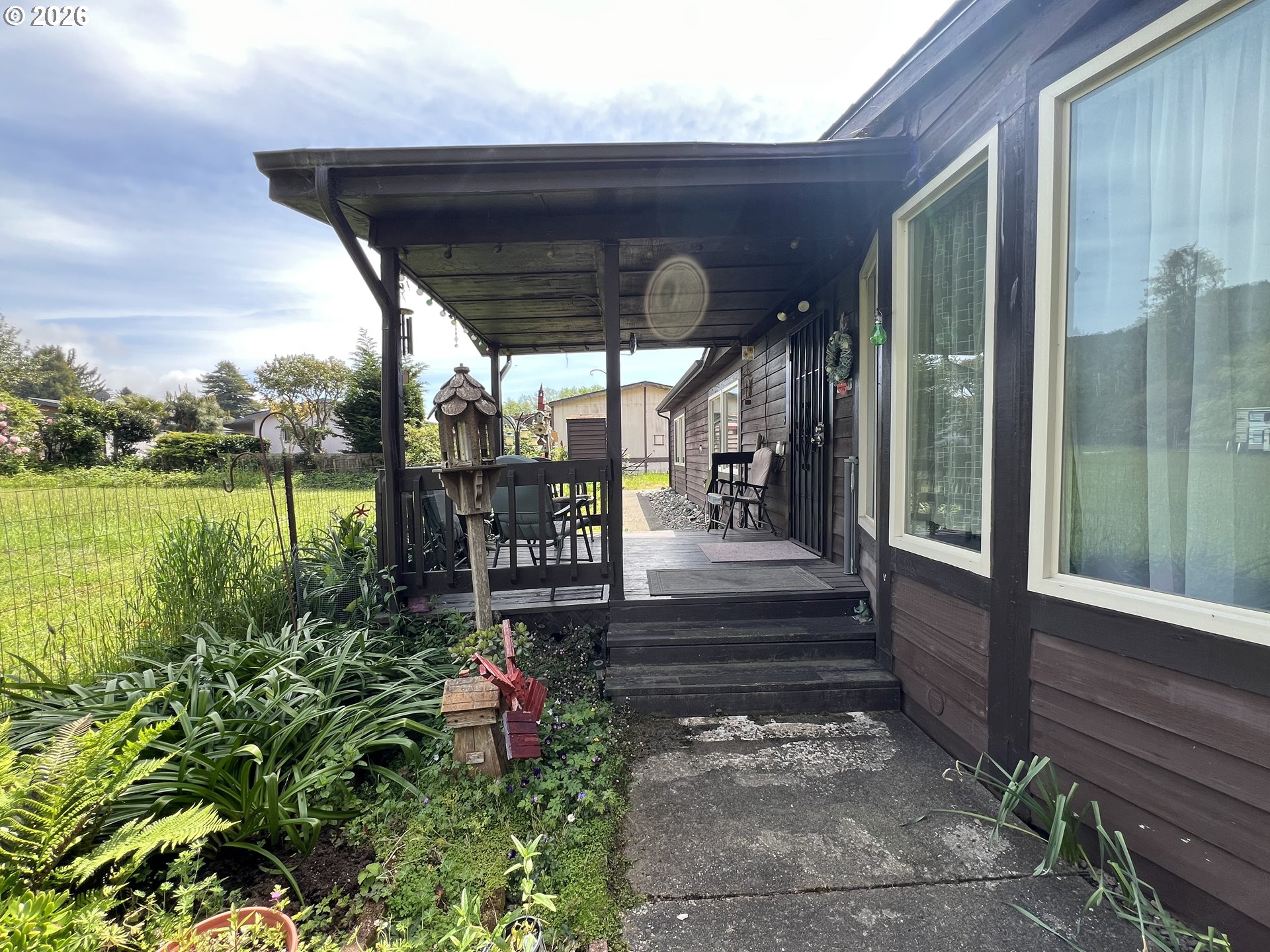 16063 DRIFTWOOD LN, Brookings, OR 97415