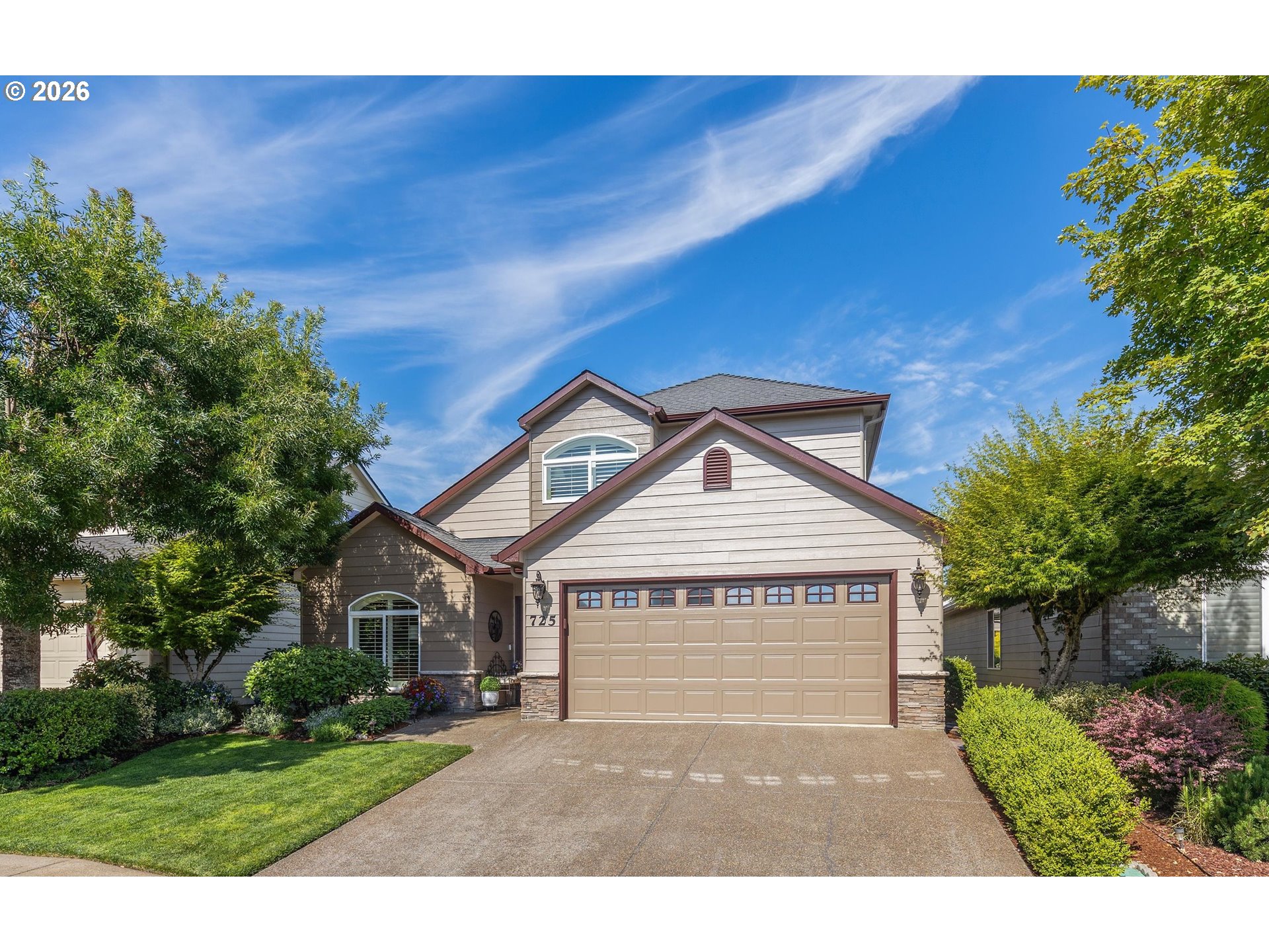 725 SAINT ANDREWS LN, Dallas, OR 97338