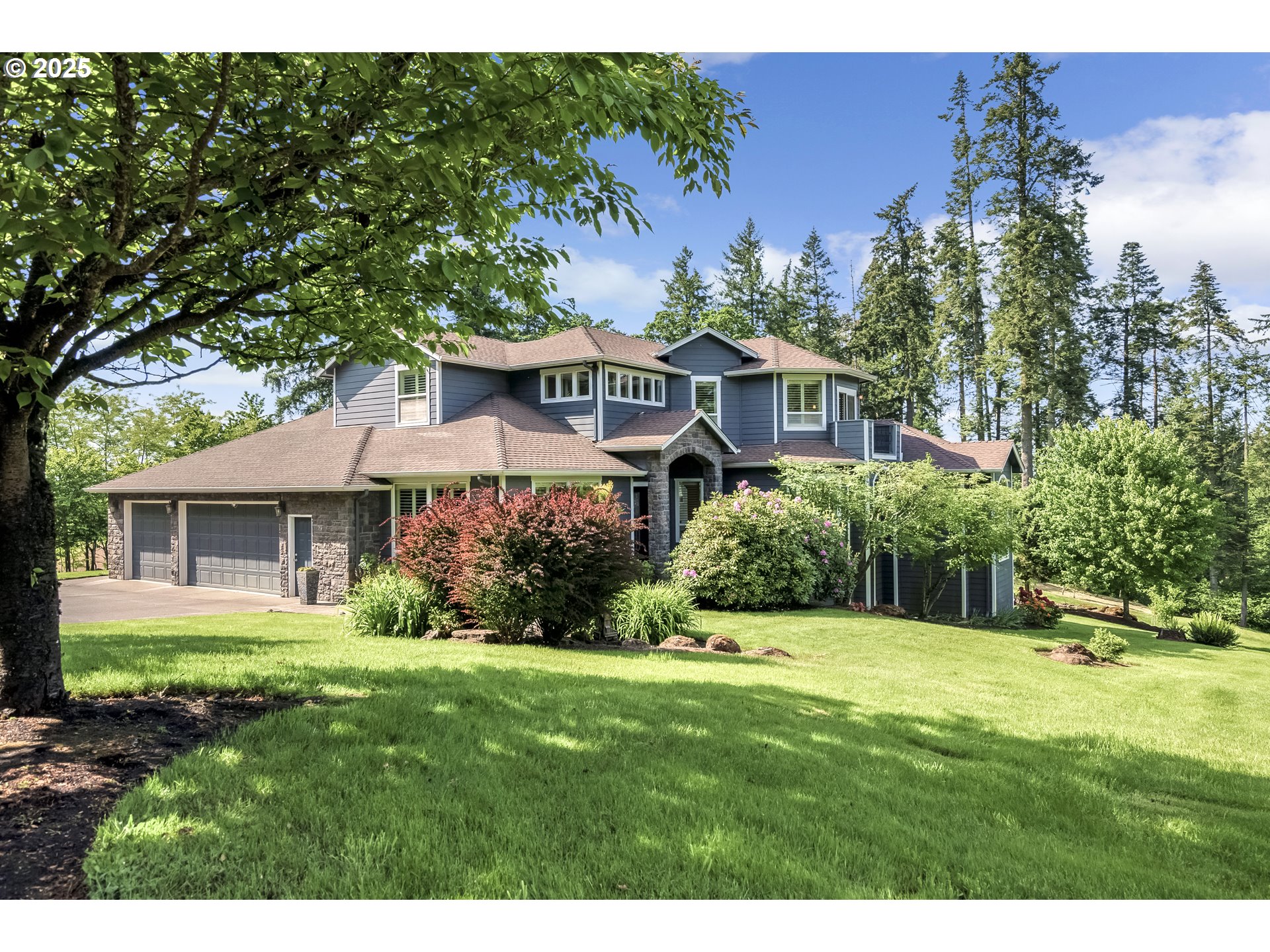 8623 BLACKHAWK CT, Salem, OR 97317