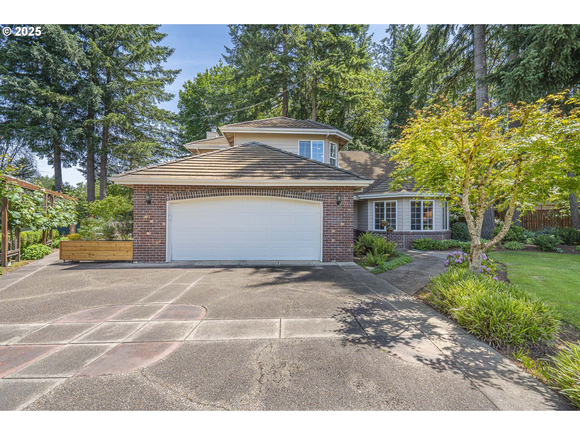 1116 Russ LN, McMinnville, OR 97128