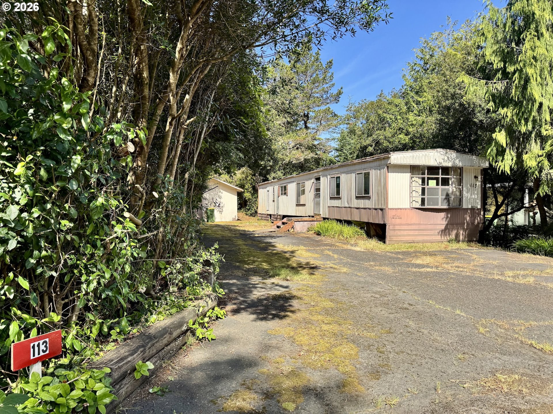 1600 RHODODENDRON DR, Florence, OR 97439