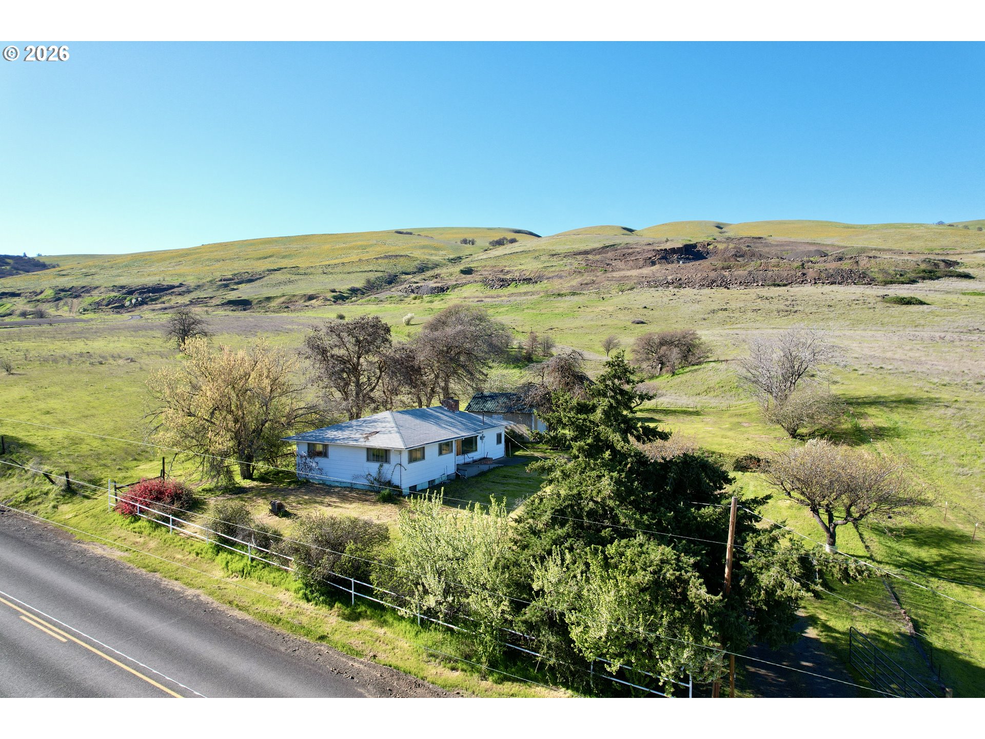 4925 Seven Mile Hill RD, TheDalles, OR 97058