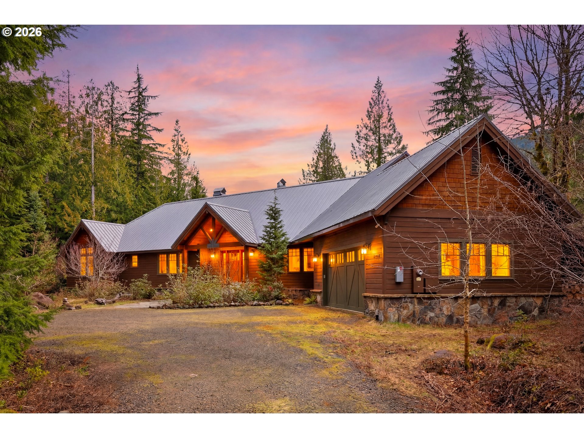 20680 GLACIER VIEW RD, Rhododendron, OR 97049