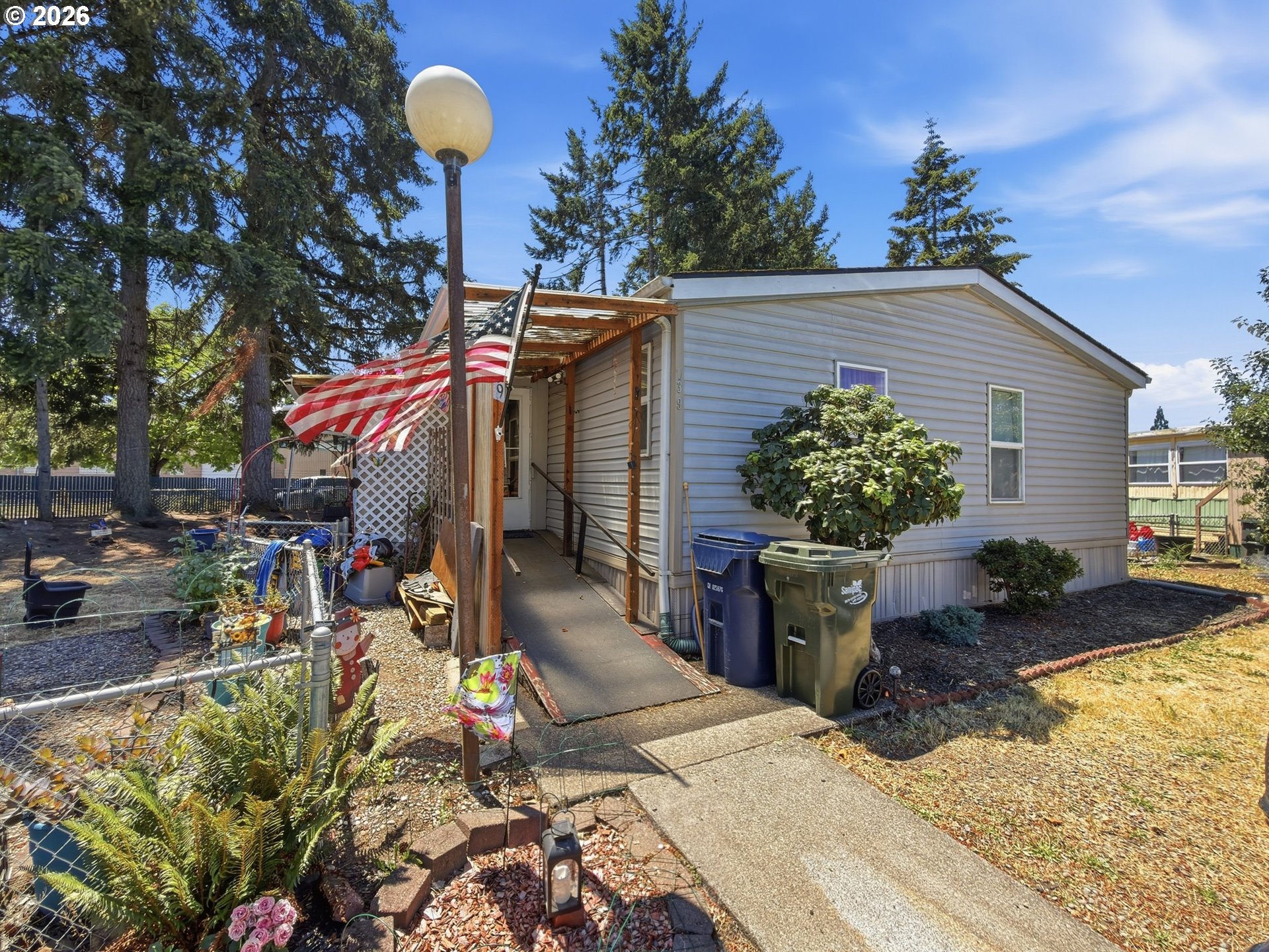 2145 31ST ST, Springfield, OR 97477