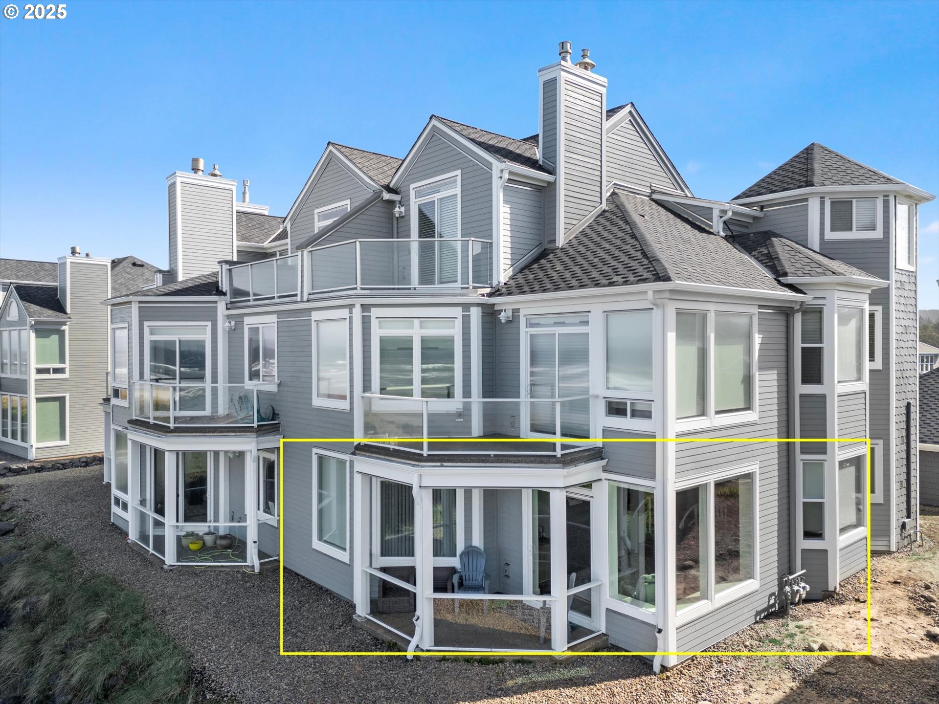 5852 CUPOLA DR, SouthBeach, OR 97366