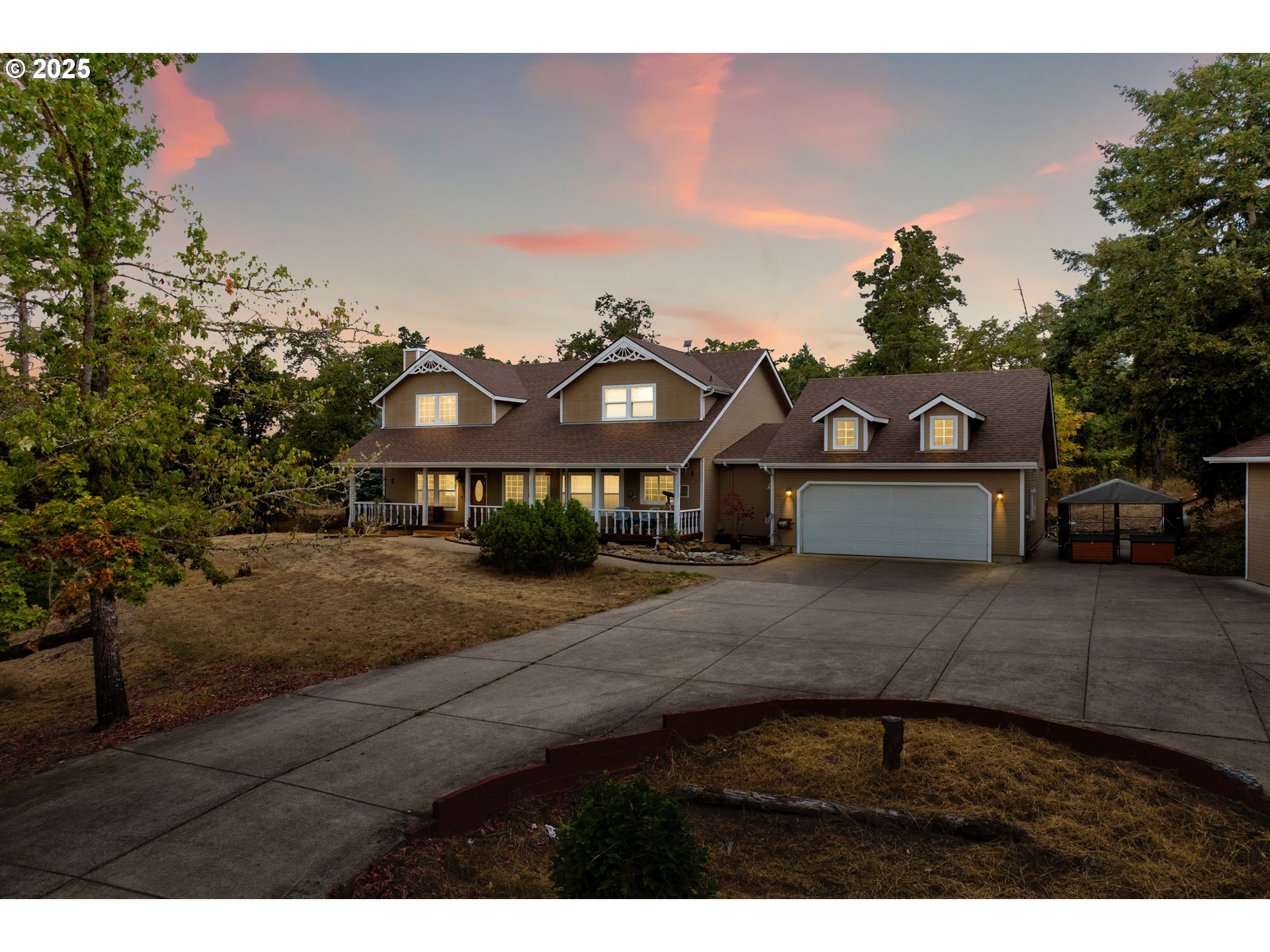 33530 MOLITOR RANCH RD, CottageGrove, OR 97424